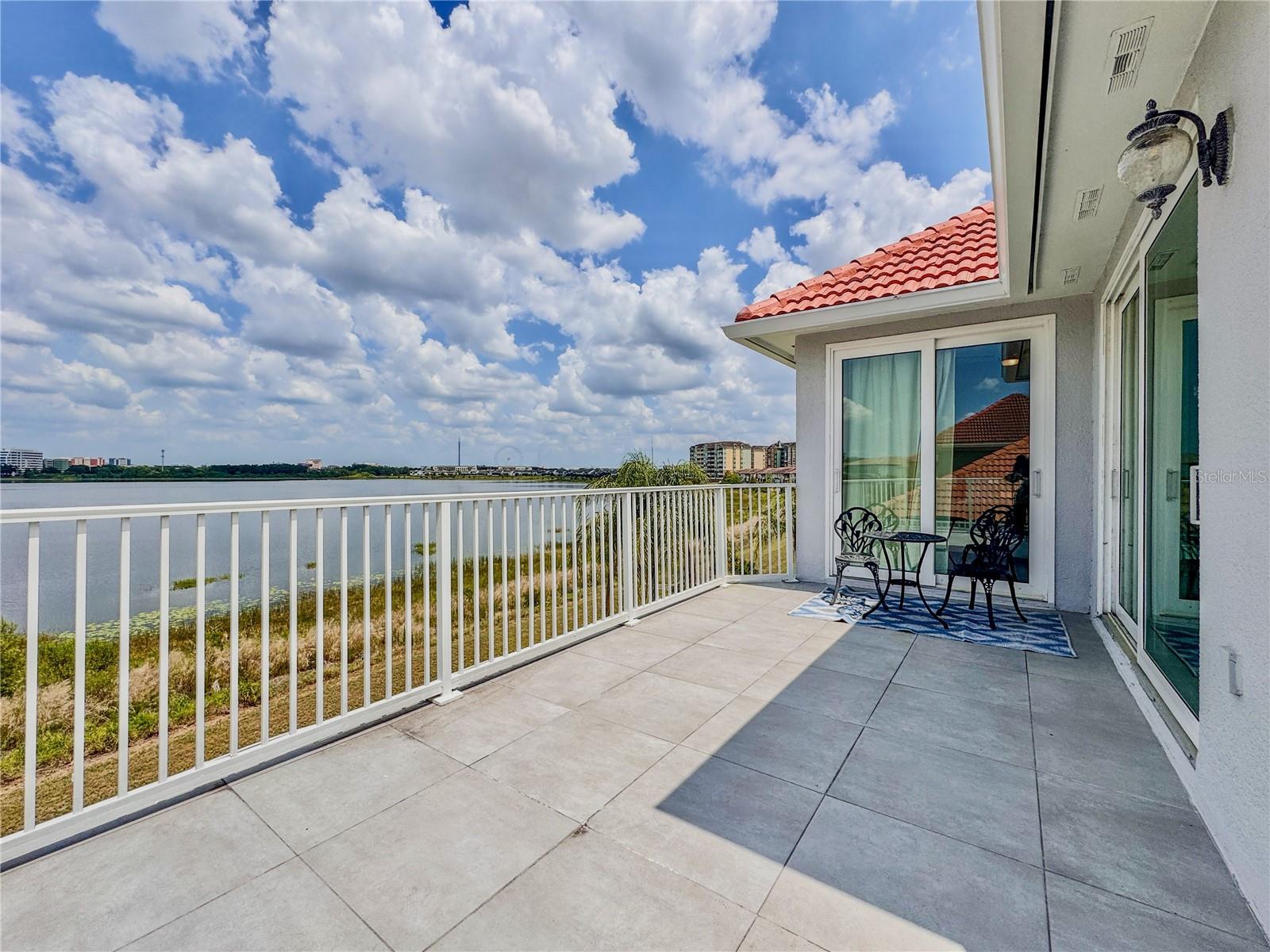 ORLANDO, Florida, 32836, United States, 5 Bedrooms Bedrooms, ,6 BathroomsBathrooms,Residential,For Sale,1983203