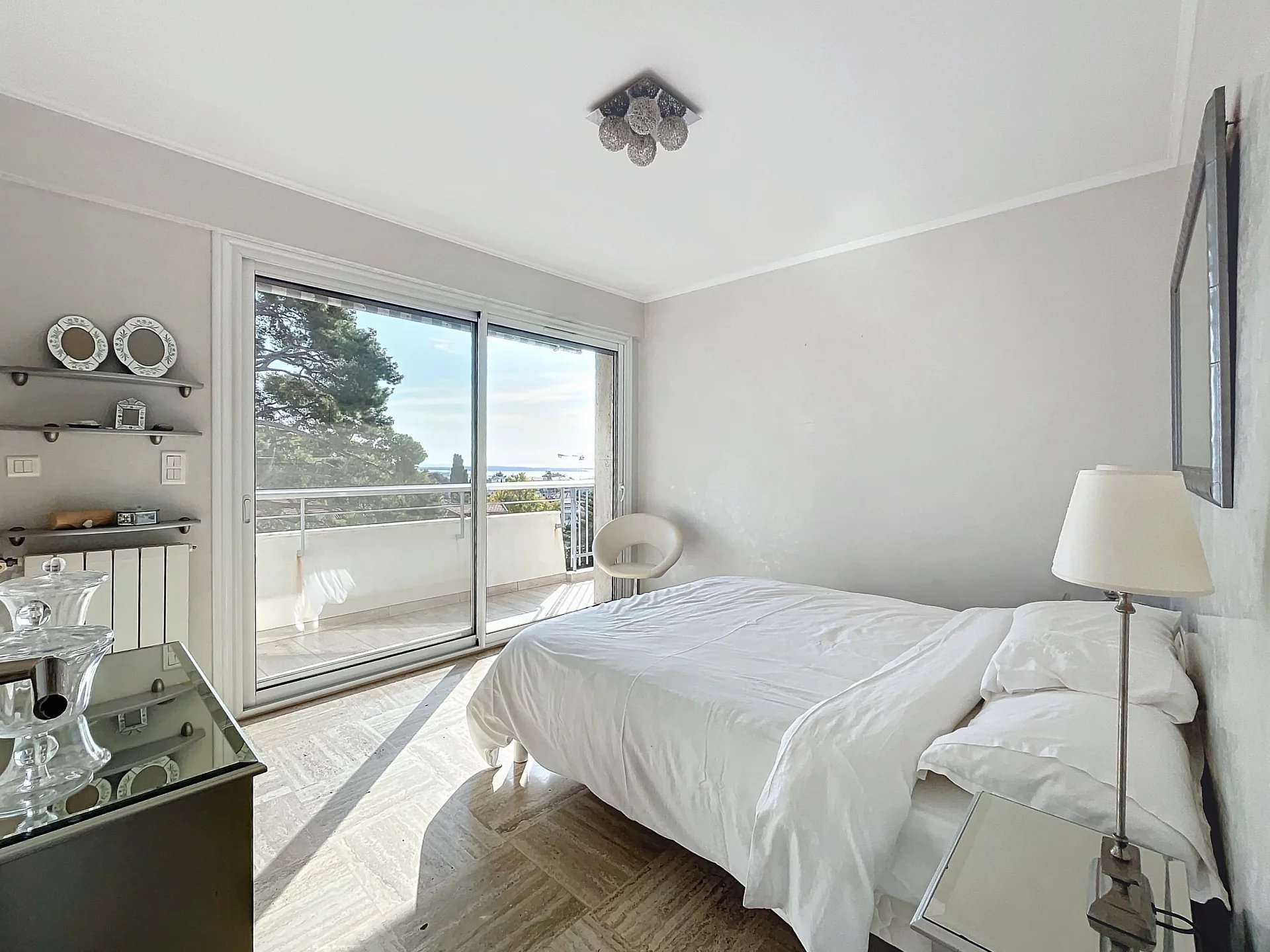 Le Cannet, Provence-Alpes-Côte d’Azur, 06110, FR, 3 Bedrooms Bedrooms, ,2 BathroomsBathrooms,Residential,For Sale,1656167