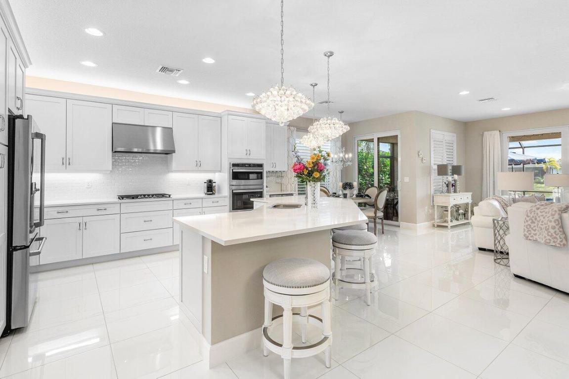 Port St Lucie, Florida, 34987, United States, 4 Bedrooms Bedrooms, ,3 BathroomsBathrooms,Residential,For Sale,2005369