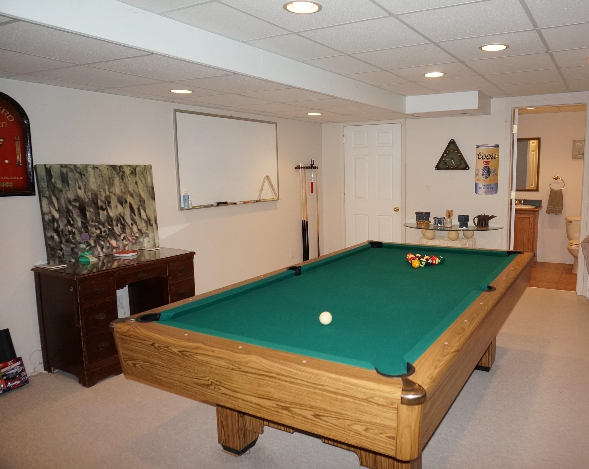 Macomb Twp, Michigan, 48044, United States, 4 Bedrooms Bedrooms, ,4 BathroomsBathrooms,Residential,For Sale,1942968