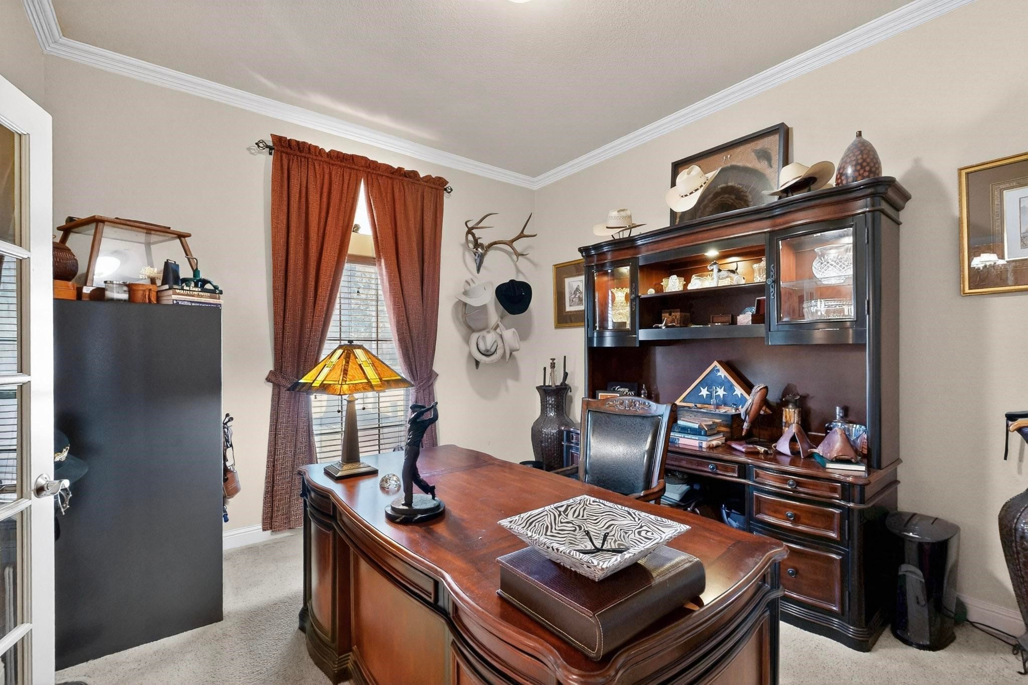 Mansfield, Texas, 76063, United States, 5 Bedrooms Bedrooms, ,3 BathroomsBathrooms,Residential,For Sale,1999232