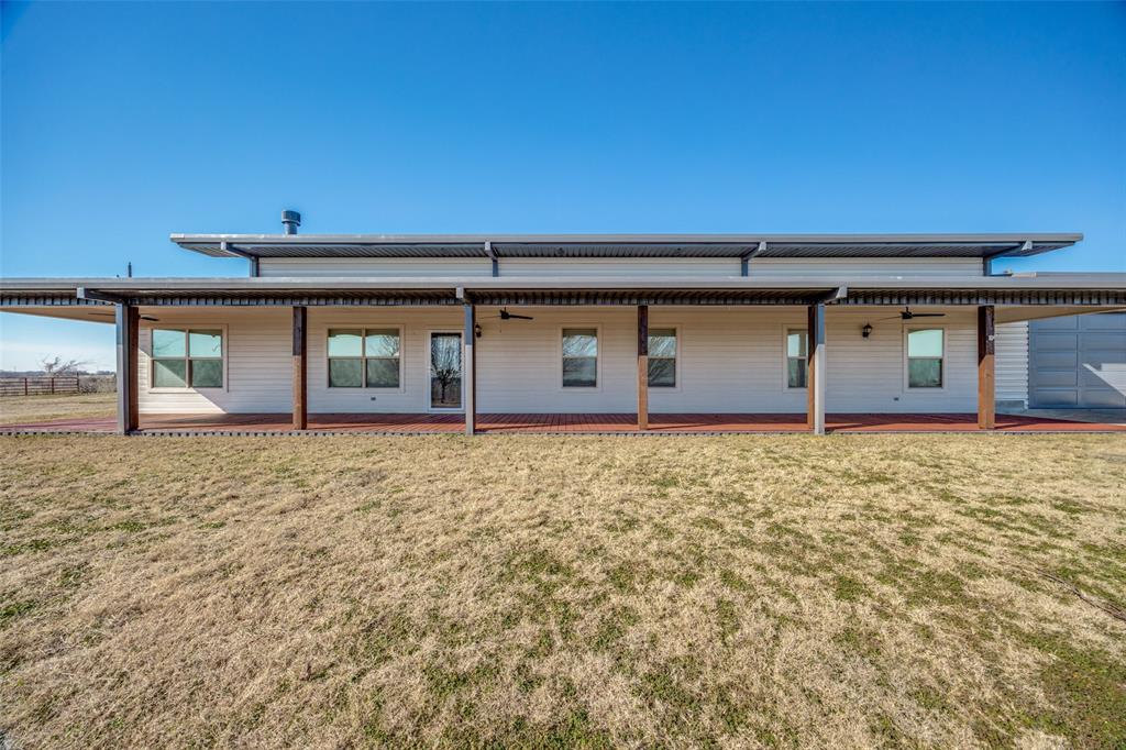 Bonham, Texas, 75418, United States, 3 Bedrooms Bedrooms, ,2 BathroomsBathrooms,Residential,For Sale,1691474