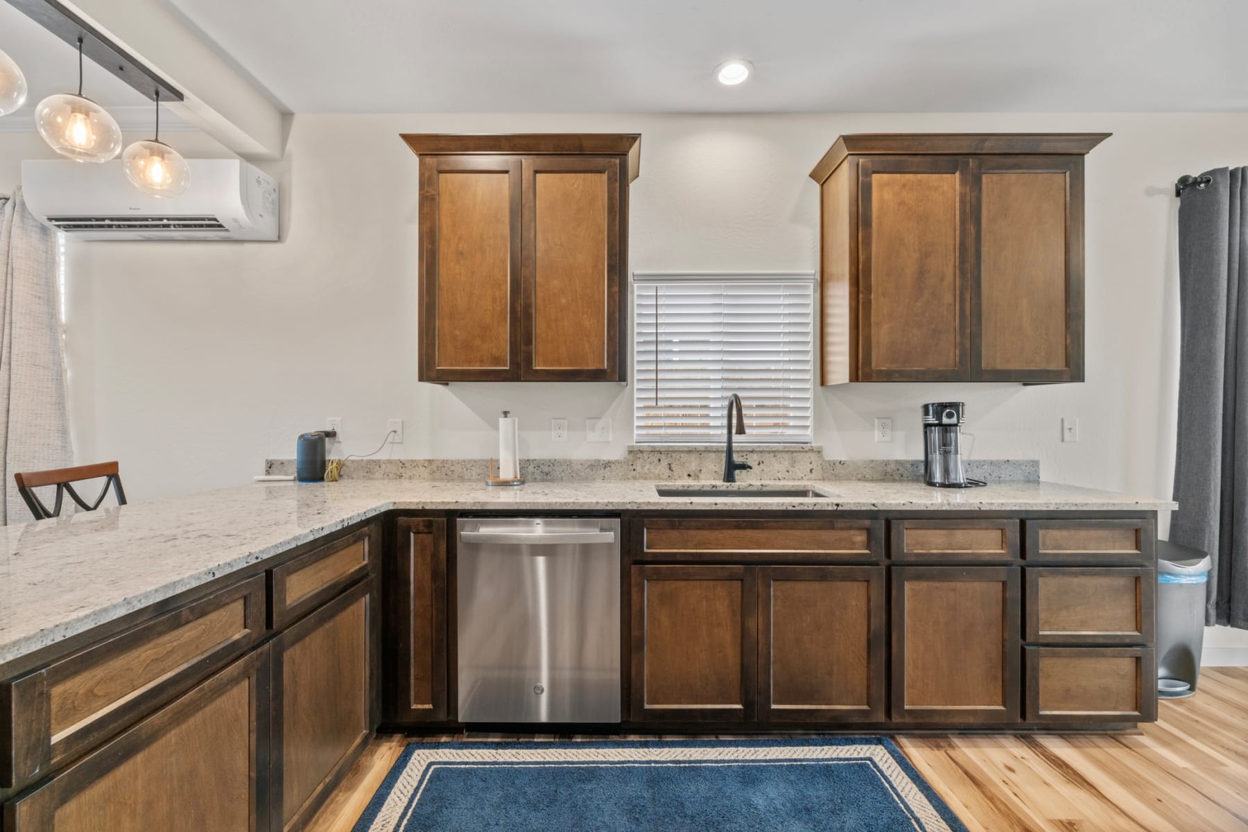  723 Dahl Place Medford, OR 97501 - 物件實景