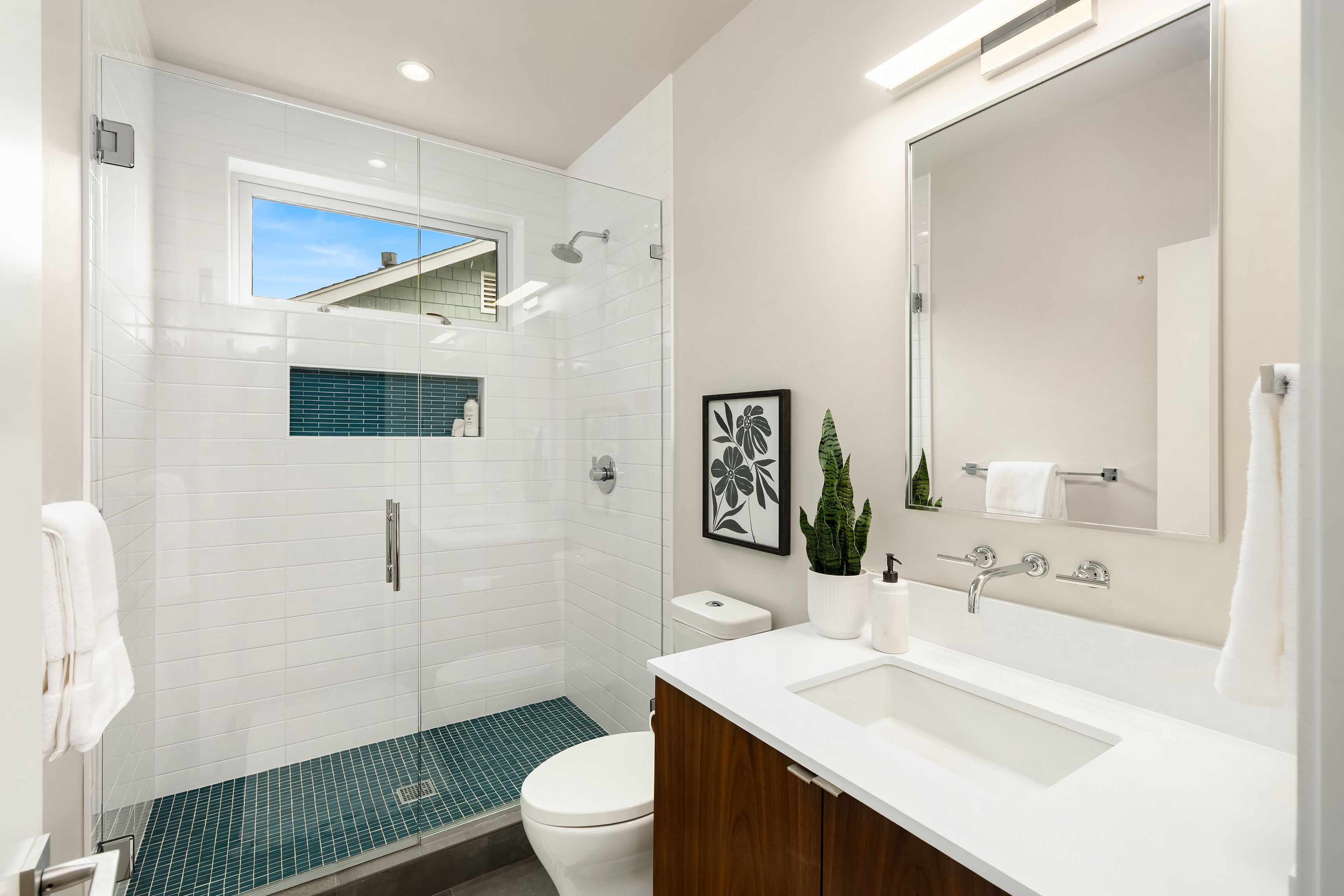  3154 Point White Drive Northeast, Bainbridge Island, WA 98110 - 物件實景
