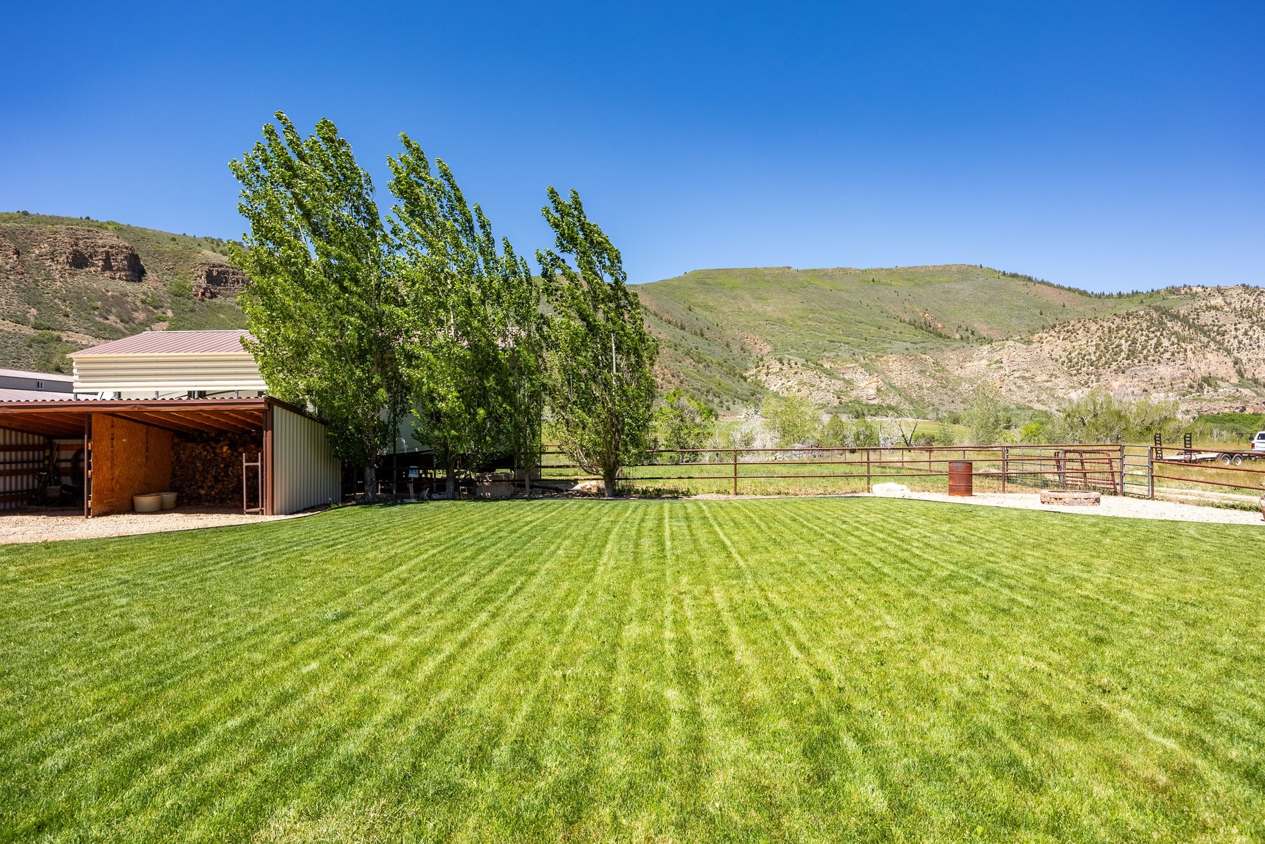  4,000+ SF Home, 1 Acre, Duchesne River Fly Fishing Easement - 物件實景