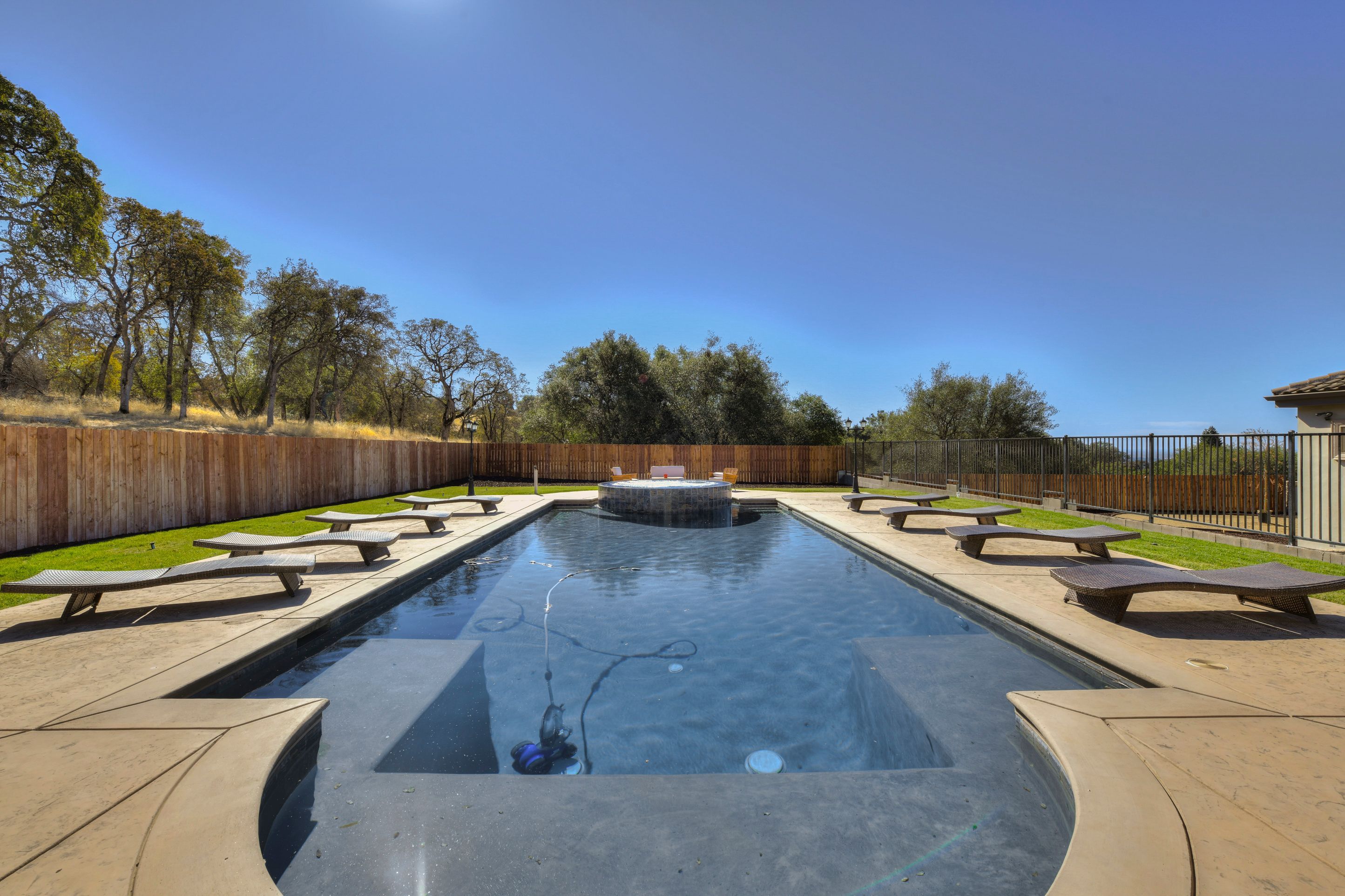  2070 West Green Springs Road, El Dorado Hills, CA 95762 - 物件實景