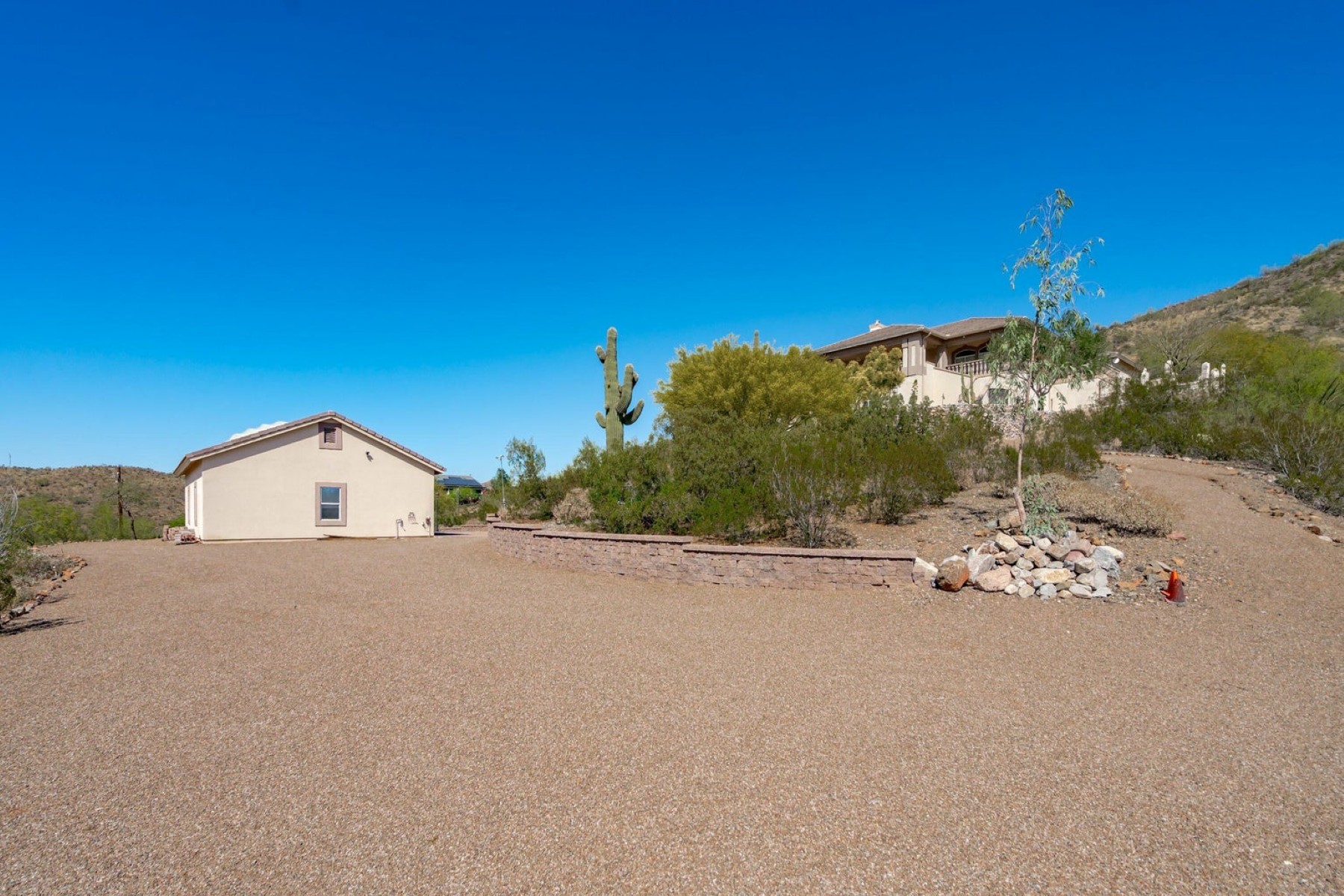  619 E Briles Road ¦Phoenix, AZ - 物件實景