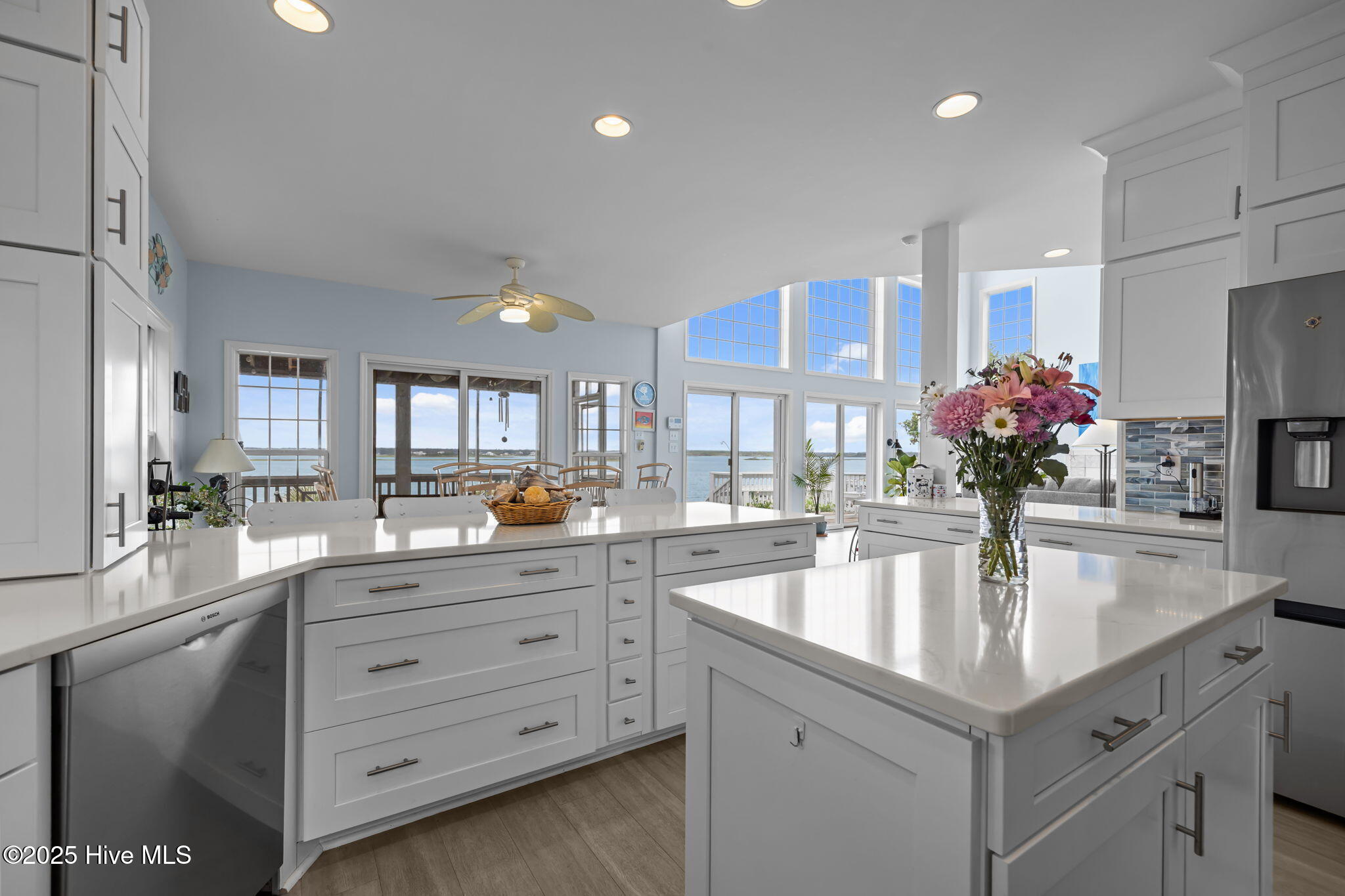 Emerald Isle, North Carolina, 28594, United States, 4 Bedrooms Bedrooms, ,6 BathroomsBathrooms,Residential,For Sale,1927428