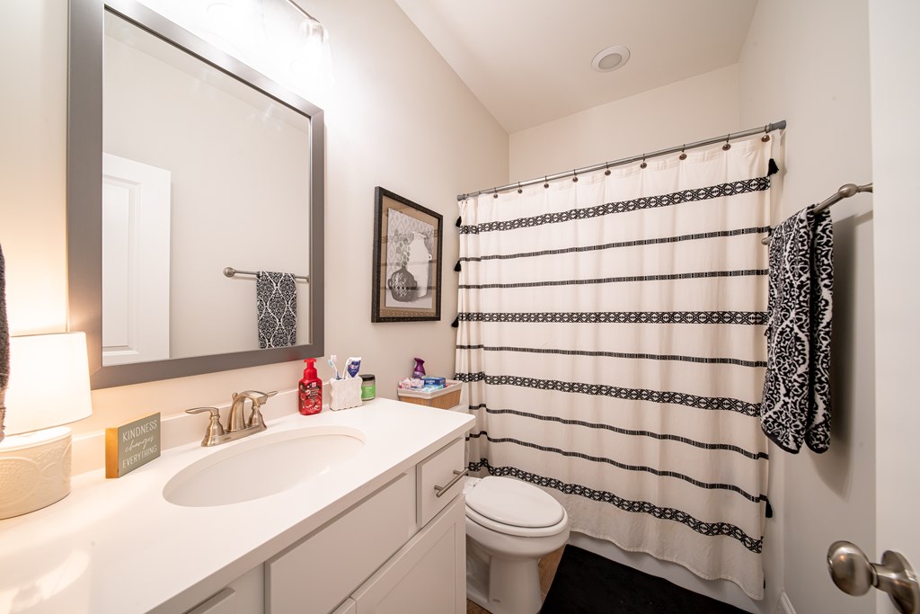 Fortson, Georgia, 31808, United States, 5 Bedrooms Bedrooms, ,4 BathroomsBathrooms,Residential,For Sale,2009299