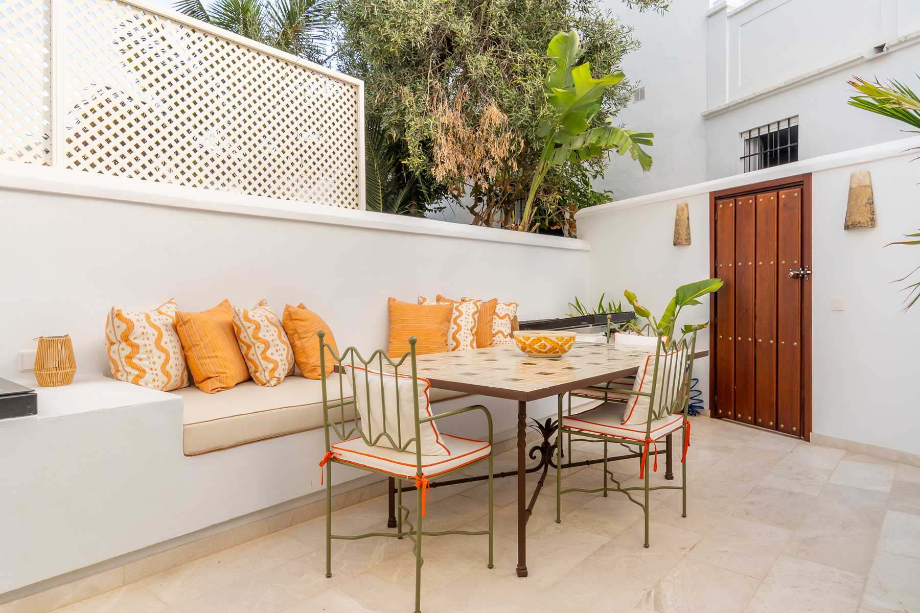  Artisan Masterpiece in an Exclusive Golden Mile Community - 物件實景