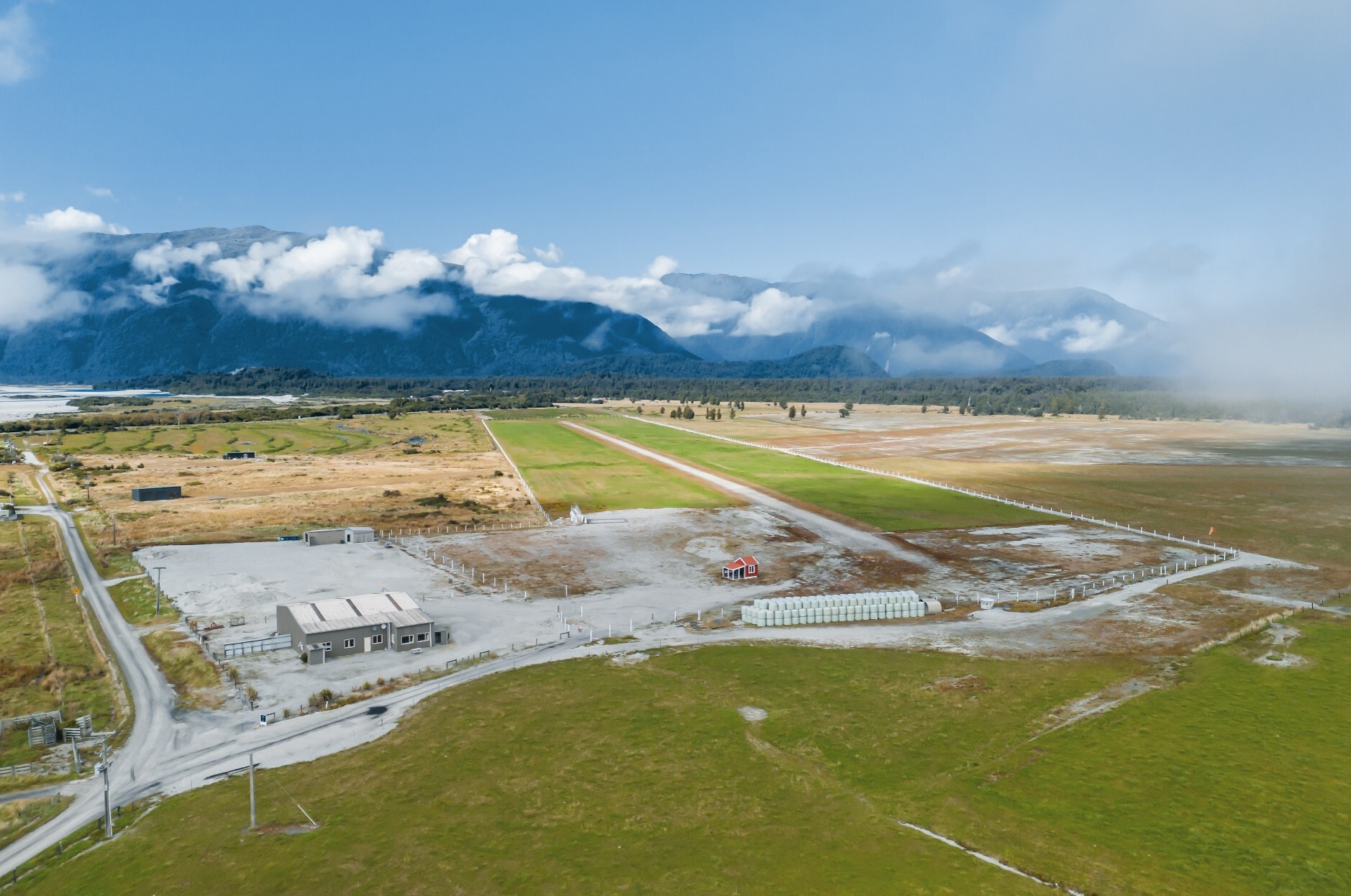  Fly In, Live In, Lease Out - 物件實景