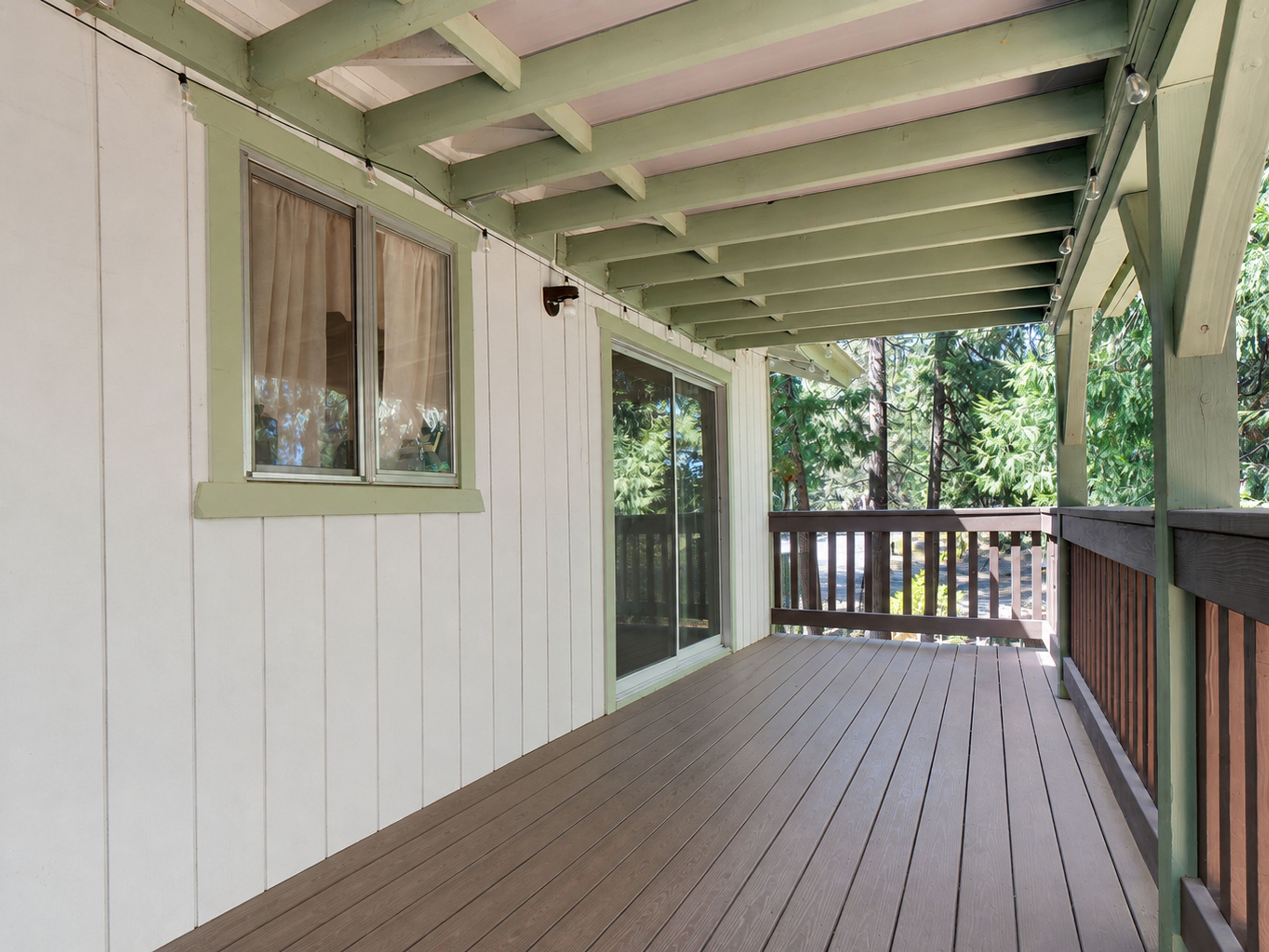  5690 Lupin Lane, Pollock Pines, CA 95726 - 物件實景