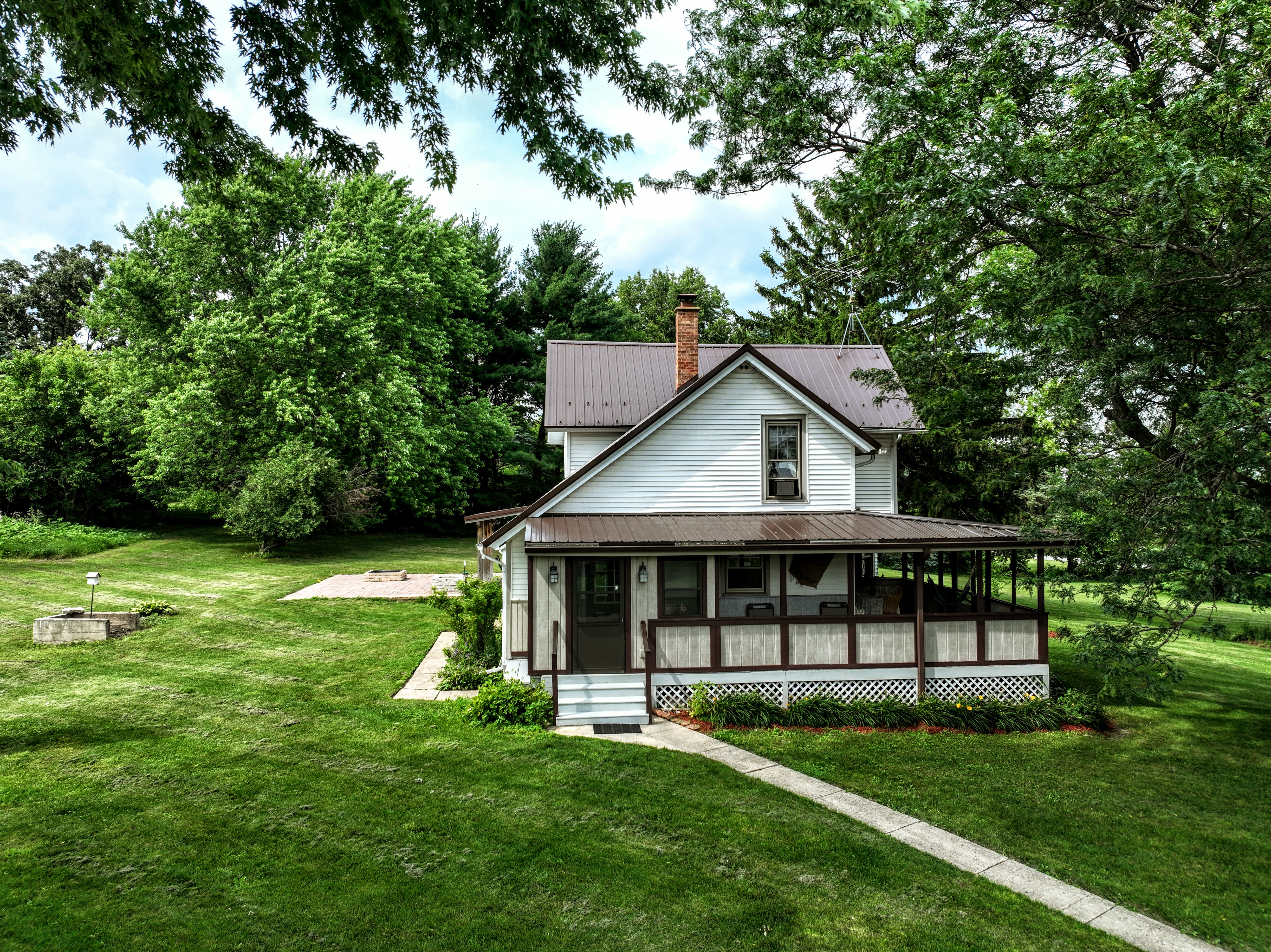 Milford, Wisconsin, 53551, United States, 4 Bedrooms Bedrooms, ,2 BathroomsBathrooms,Residential,For Sale,1889532