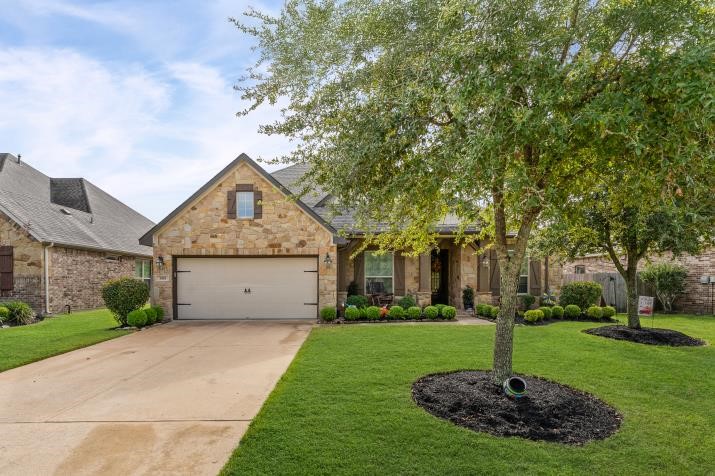 Pearland, Texas, 77089, United States, 4 Bedrooms Bedrooms, ,4 BathroomsBathrooms,Residential,For Sale,1967646