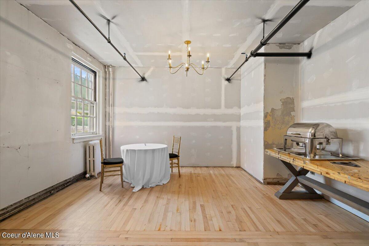 Silverton, Idaho, 83867, United States, 36 Bedrooms Bedrooms, ,Residential,For Sale,1974428