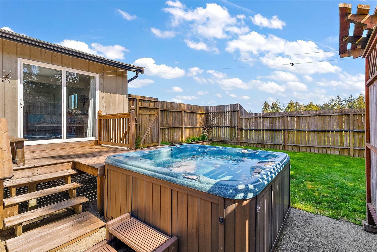 DUNCAN, British Columbia, V9L 6K5, CA, 4 Bedrooms Bedrooms, ,Residential,For Sale,1874821