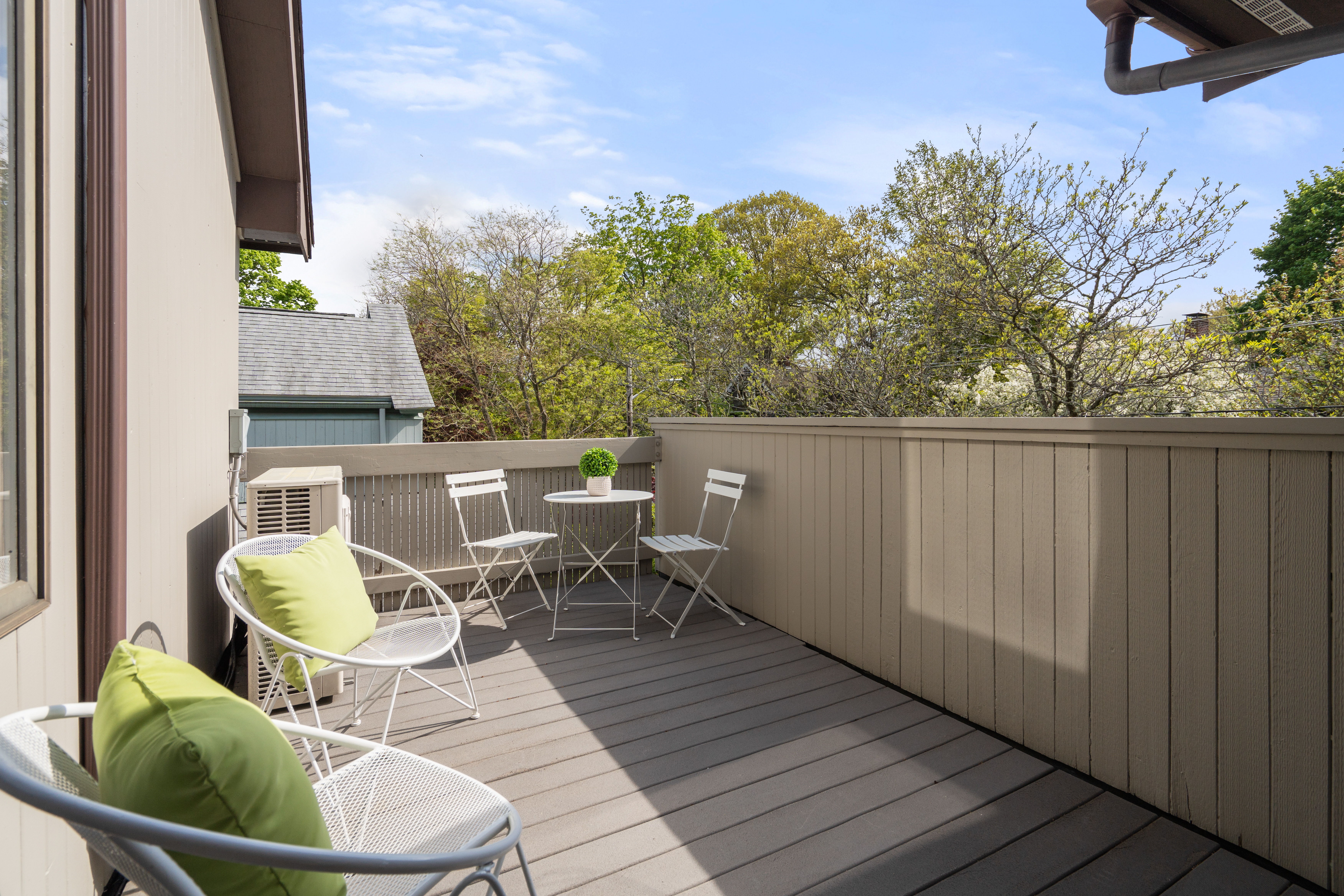  99-101 Larch Road, Unit 99, Cambridge, MA, 02138 - 物件實景