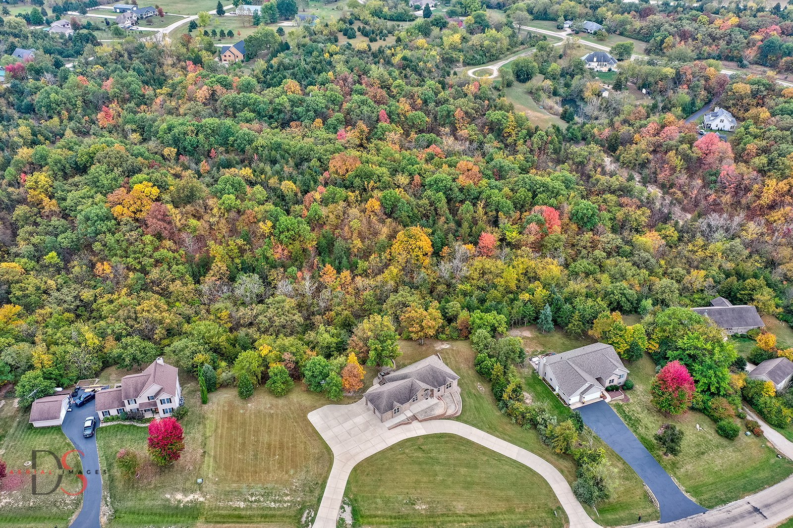 Marseilles, Illinois, 61341, United States, 4 Bedrooms Bedrooms, ,3 BathroomsBathrooms,Residential,For Sale,1970434