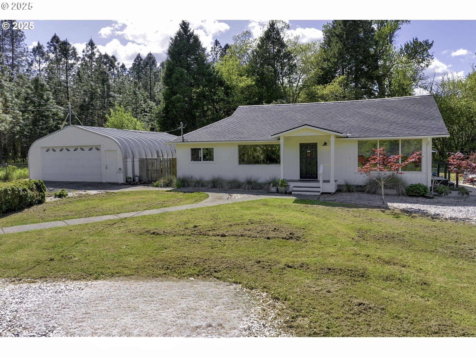 Roseburg, Oregon, 97471, United States, 3 Bedrooms Bedrooms, ,2 BathroomsBathrooms,Residential,For Sale,1793843