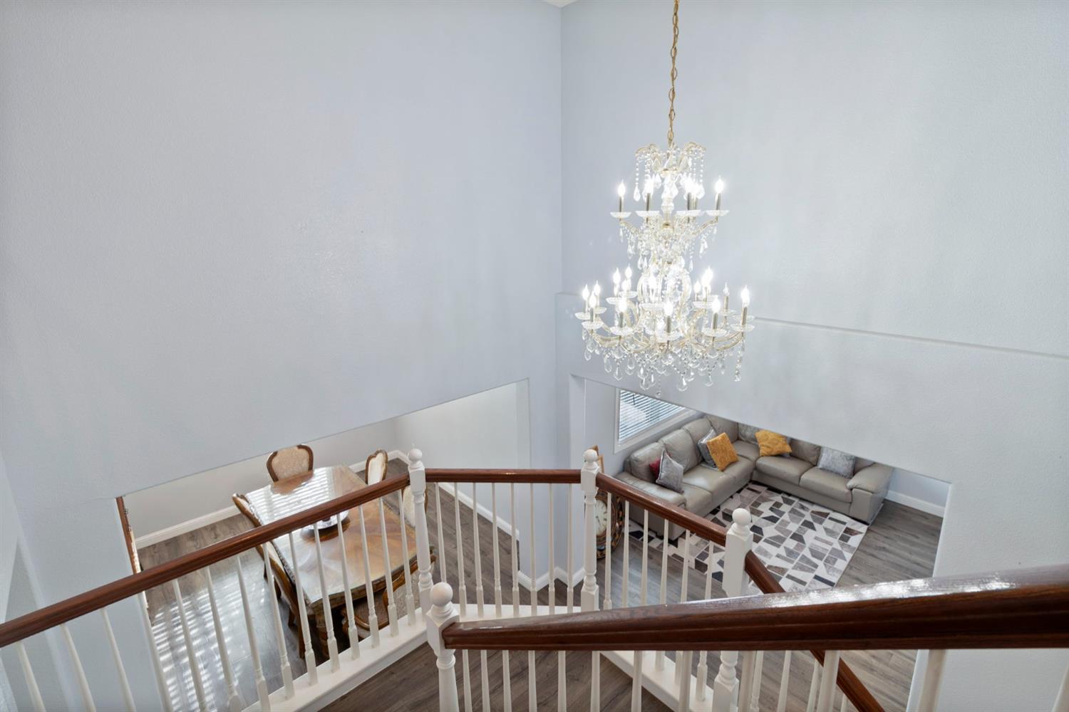 Patterson, California, 95363, United States, 5 Bedrooms Bedrooms, ,3 BathroomsBathrooms,Residential,For Sale,1982239