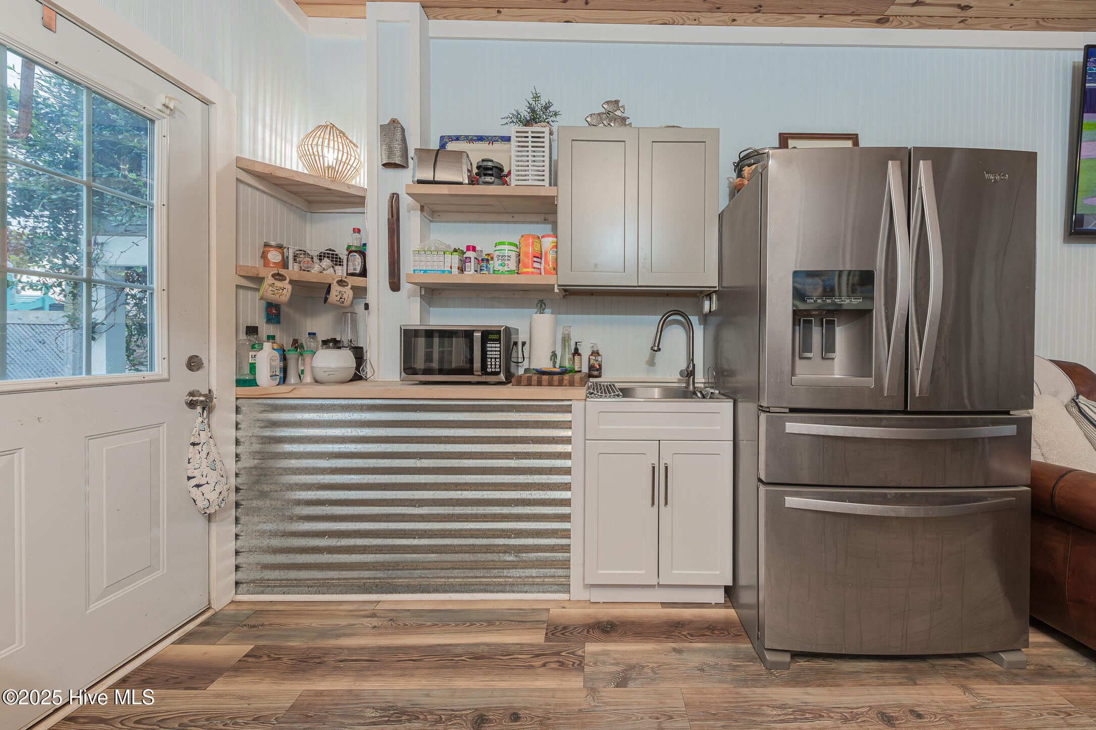 Hubert, North Carolina, 28539, United States, 4 Bedrooms Bedrooms, ,3 BathroomsBathrooms,Residential,For Sale,1974043