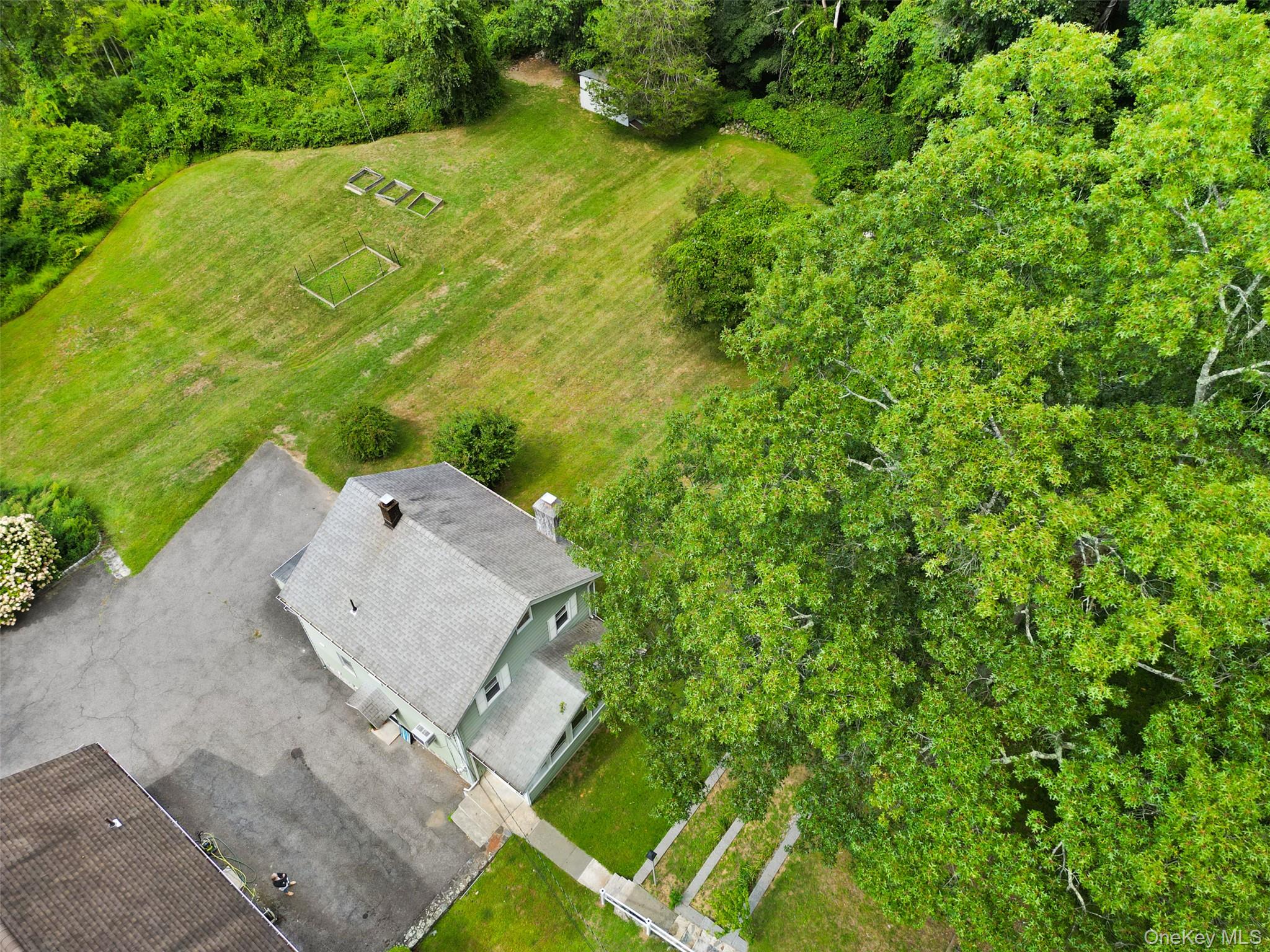 Mount Kisco, New York, 10549, United States, 3 Bedrooms Bedrooms, ,2 BathroomsBathrooms,Residential,For Sale,1948417