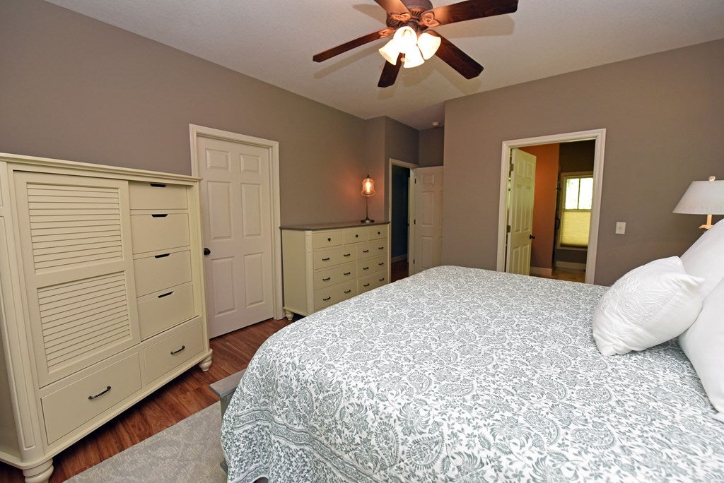 Hiawassee, Georgia, 30546, United States, 3 Bedrooms Bedrooms, ,4 BathroomsBathrooms,Residential,For Sale,1877027