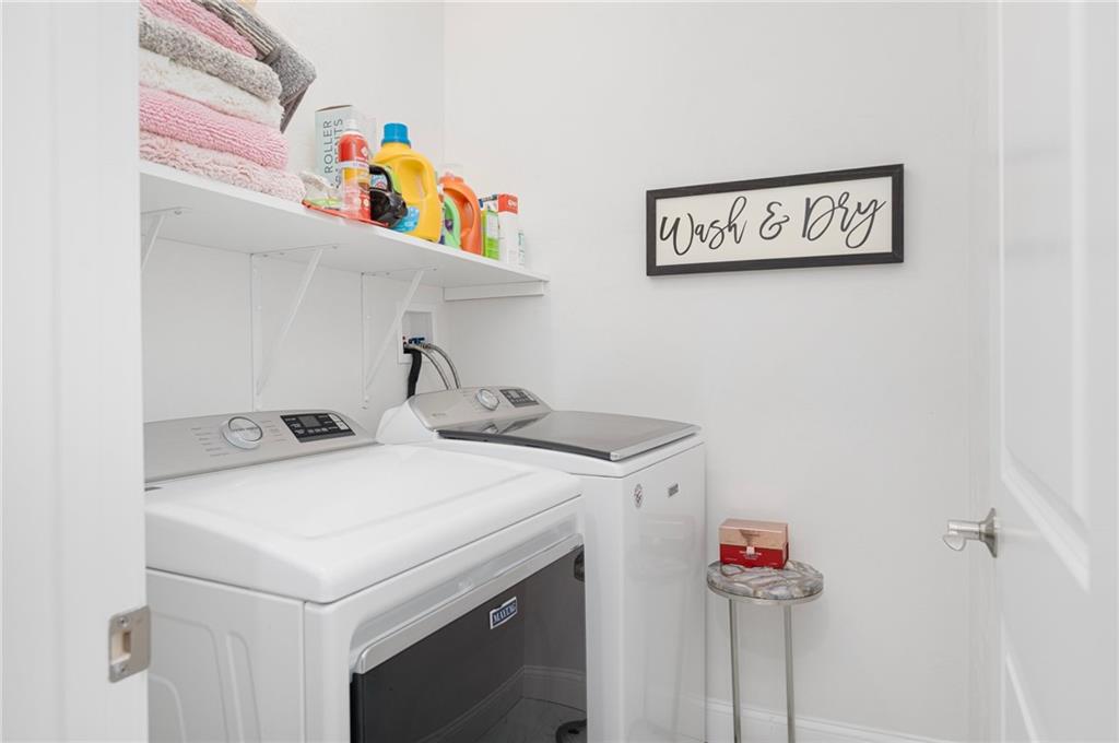 Richmond, Rhode Island, 02898, United States, 3 Bedrooms Bedrooms, ,3 BathroomsBathrooms,Residential,For Sale,1915723