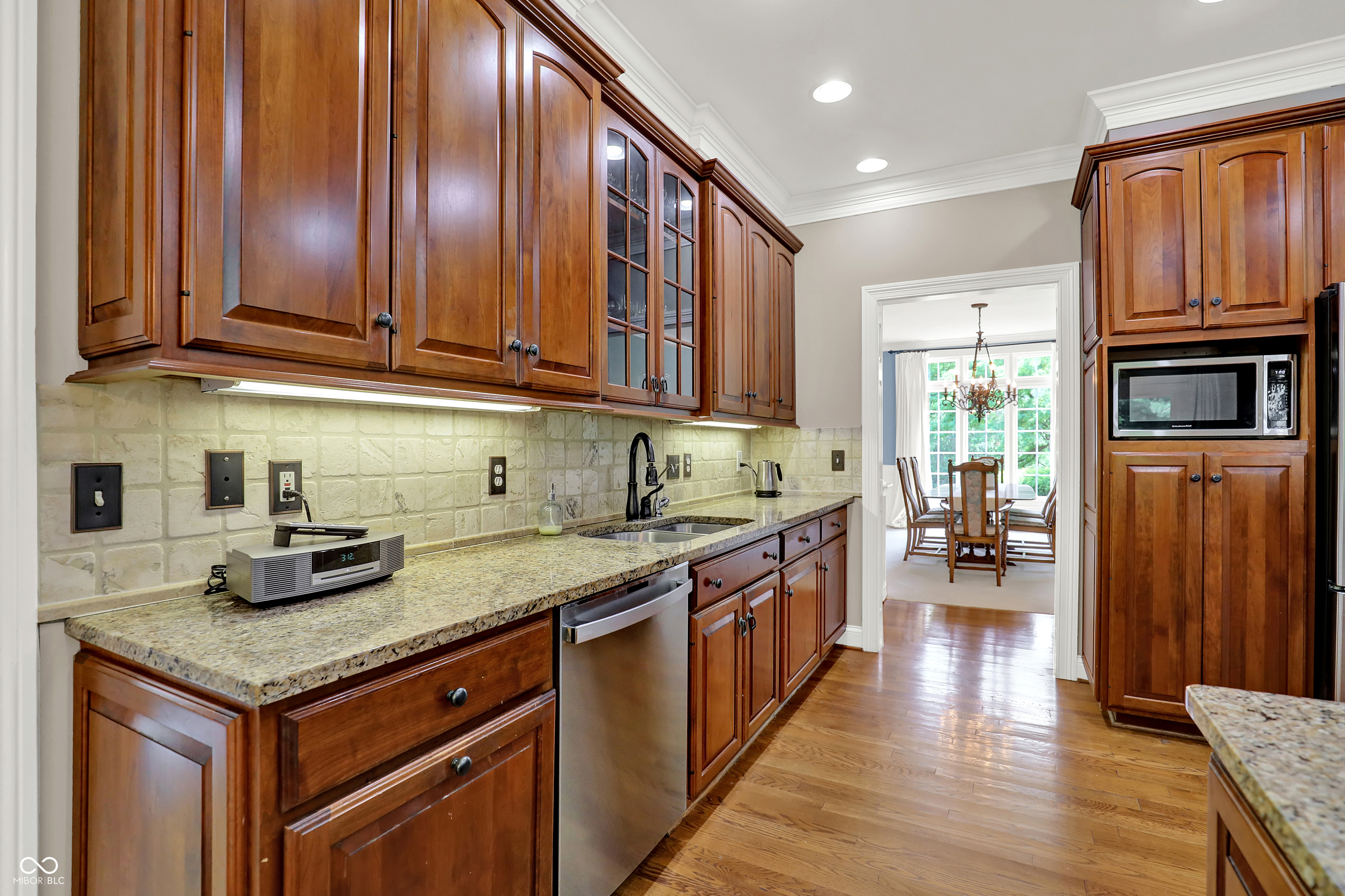 Zionsville, Indiana, 46077, United States, 5 Bedrooms Bedrooms, ,5 BathroomsBathrooms,Residential,For Sale,1978641