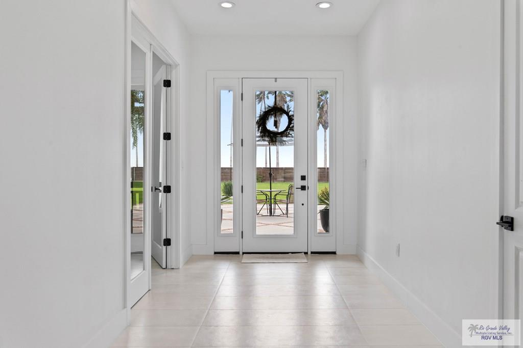 Rio Hondo, Texas, 78583, United States, 5 Bedrooms Bedrooms, ,3 BathroomsBathrooms,Residential,For Sale,1895029