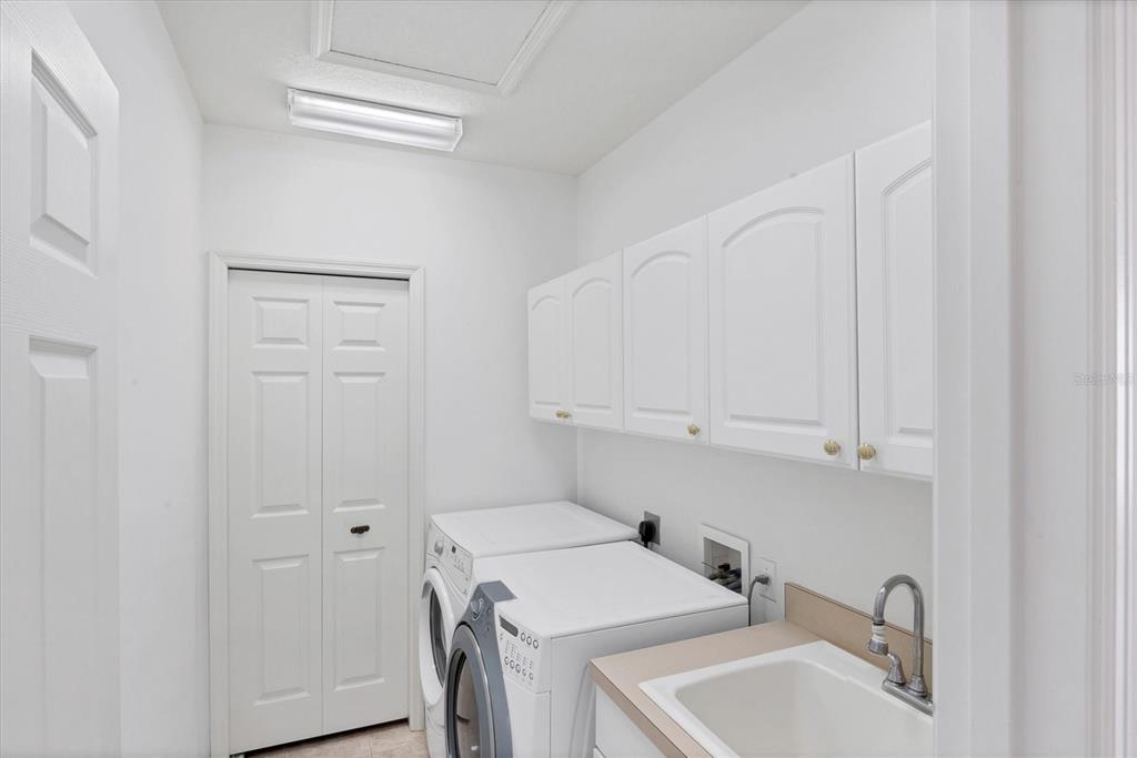 Venice, Florida, 34285, United States, 3 Bedrooms Bedrooms, ,2 BathroomsBathrooms,Residential,For Sale,1960584