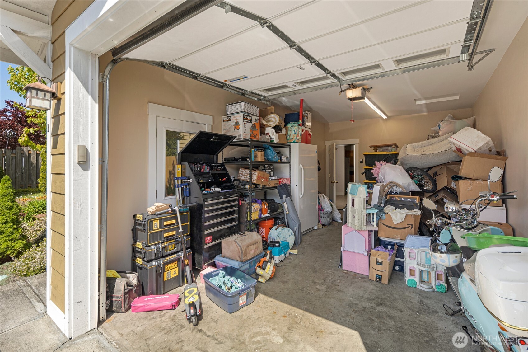 Friday Harbor, Washington, 98250, United States, 2 Bedrooms Bedrooms, ,3 BathroomsBathrooms,Residential,For Sale,1818388