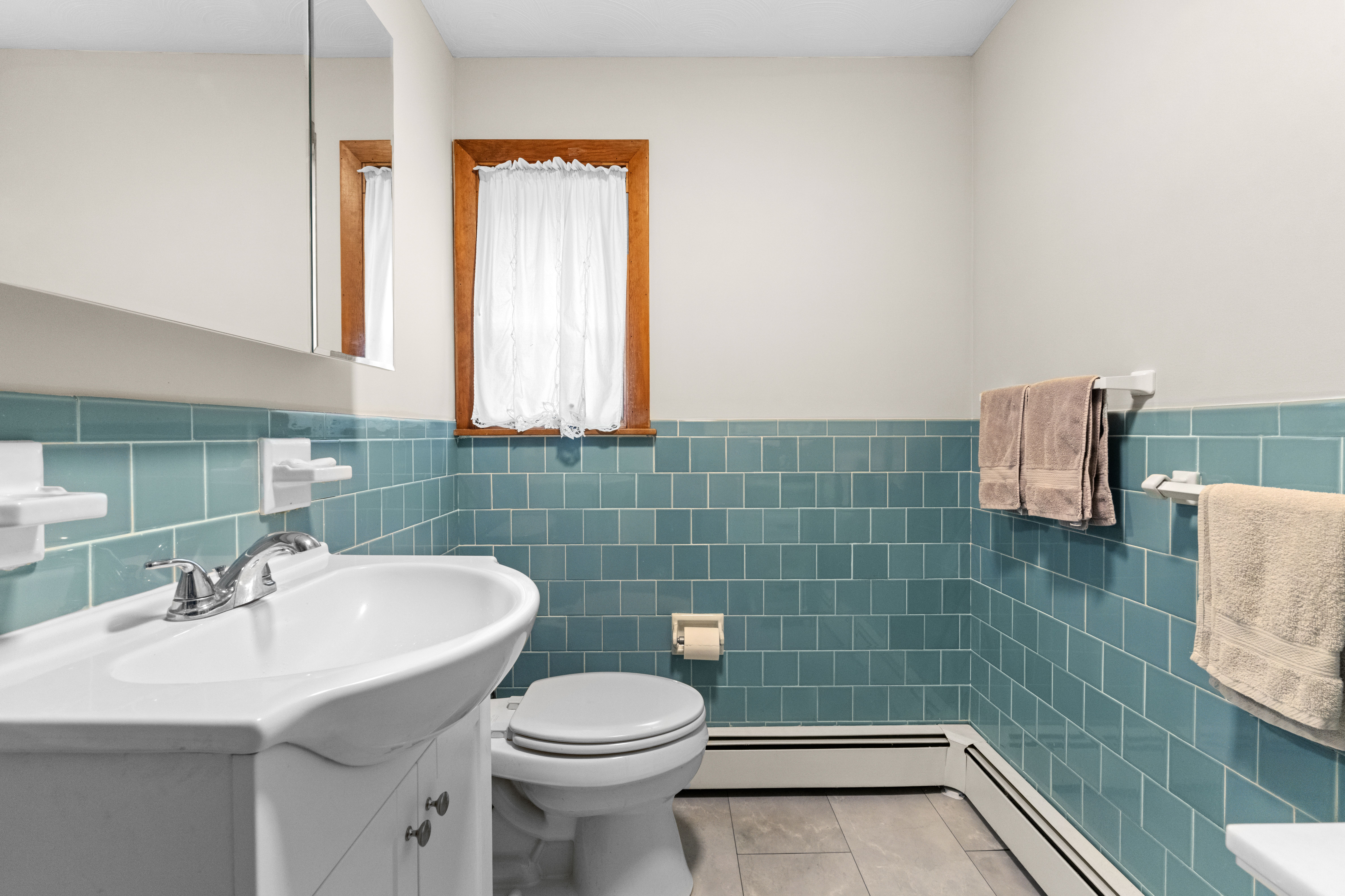  16 Sheffield Road, Framingham, MA 01701 - 物件實景