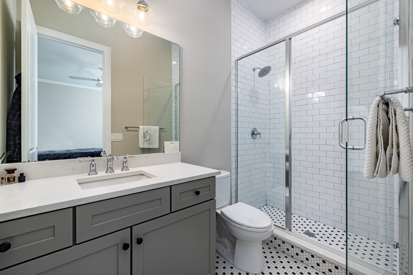 Tampa, Florida, 33629, United States, 4 Bedrooms Bedrooms, ,4 BathroomsBathrooms,Residential,For Sale,1981246