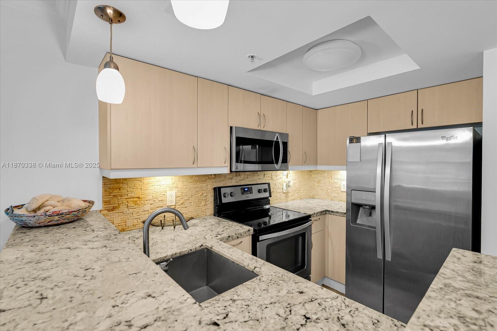 Miami, Florida, 33133, United States, 1 Bedroom Bedrooms, ,1 BathroomBathrooms,Residential,For Sale,1934605