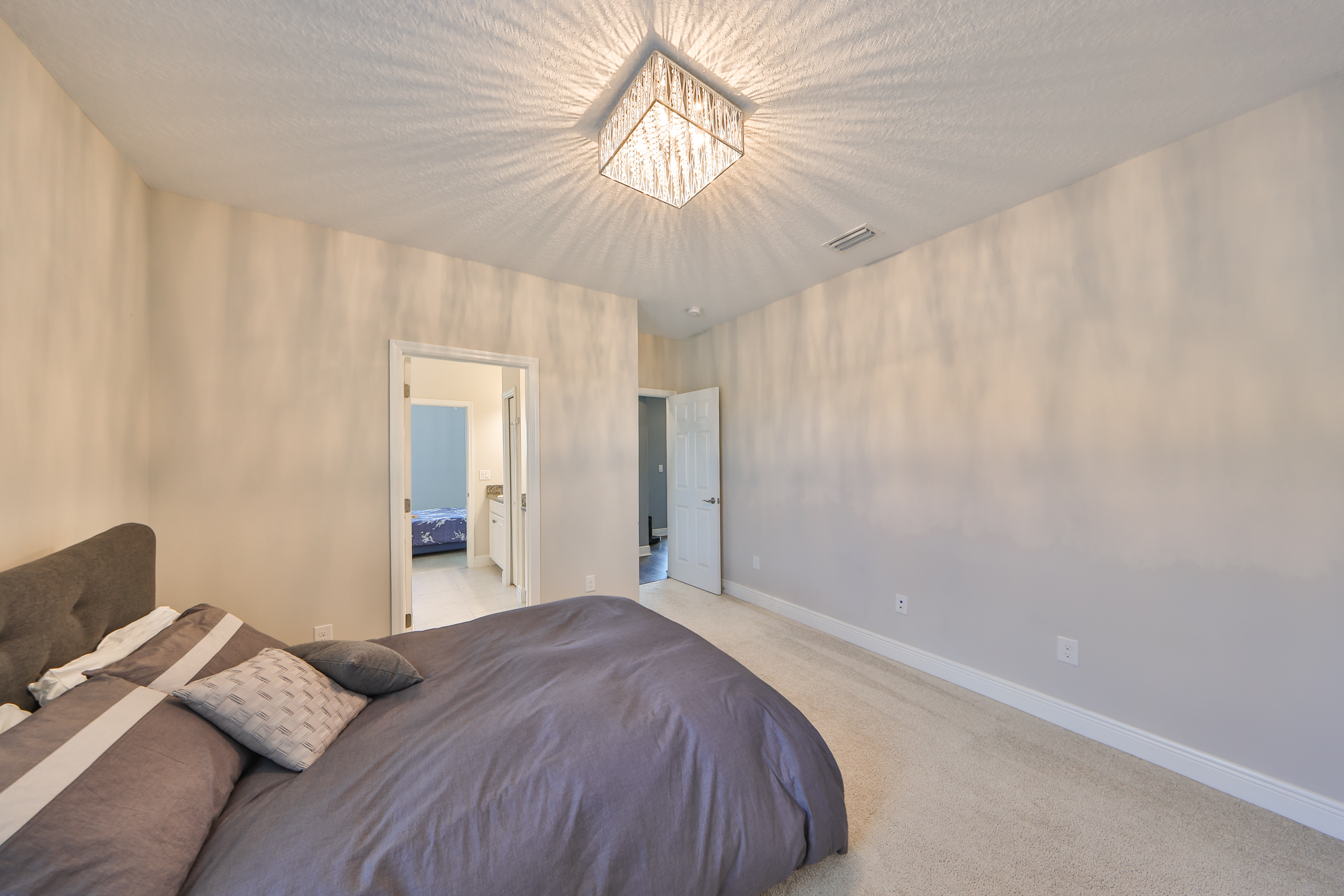 Riverview, Florida, 33579, United States, 5 Bedrooms Bedrooms, ,5 BathroomsBathrooms,Residential,For Sale,1944782