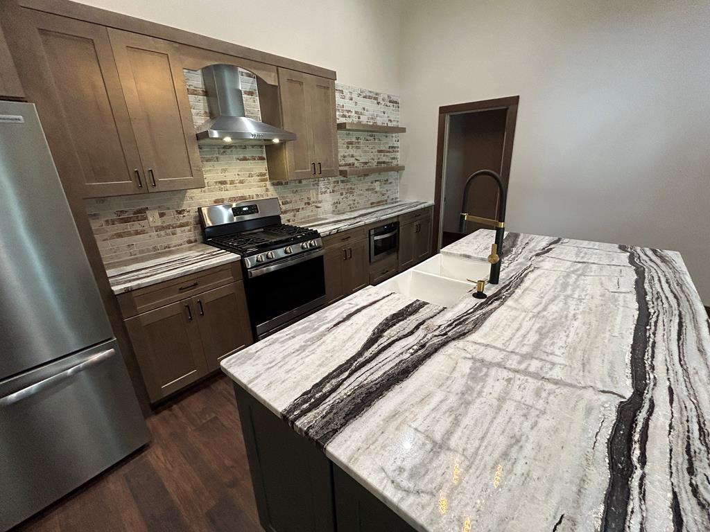 Mineral Bluff, Georgia, 30559, United States, 3 Bedrooms Bedrooms, ,3 BathroomsBathrooms,Residential,For Sale,2007594