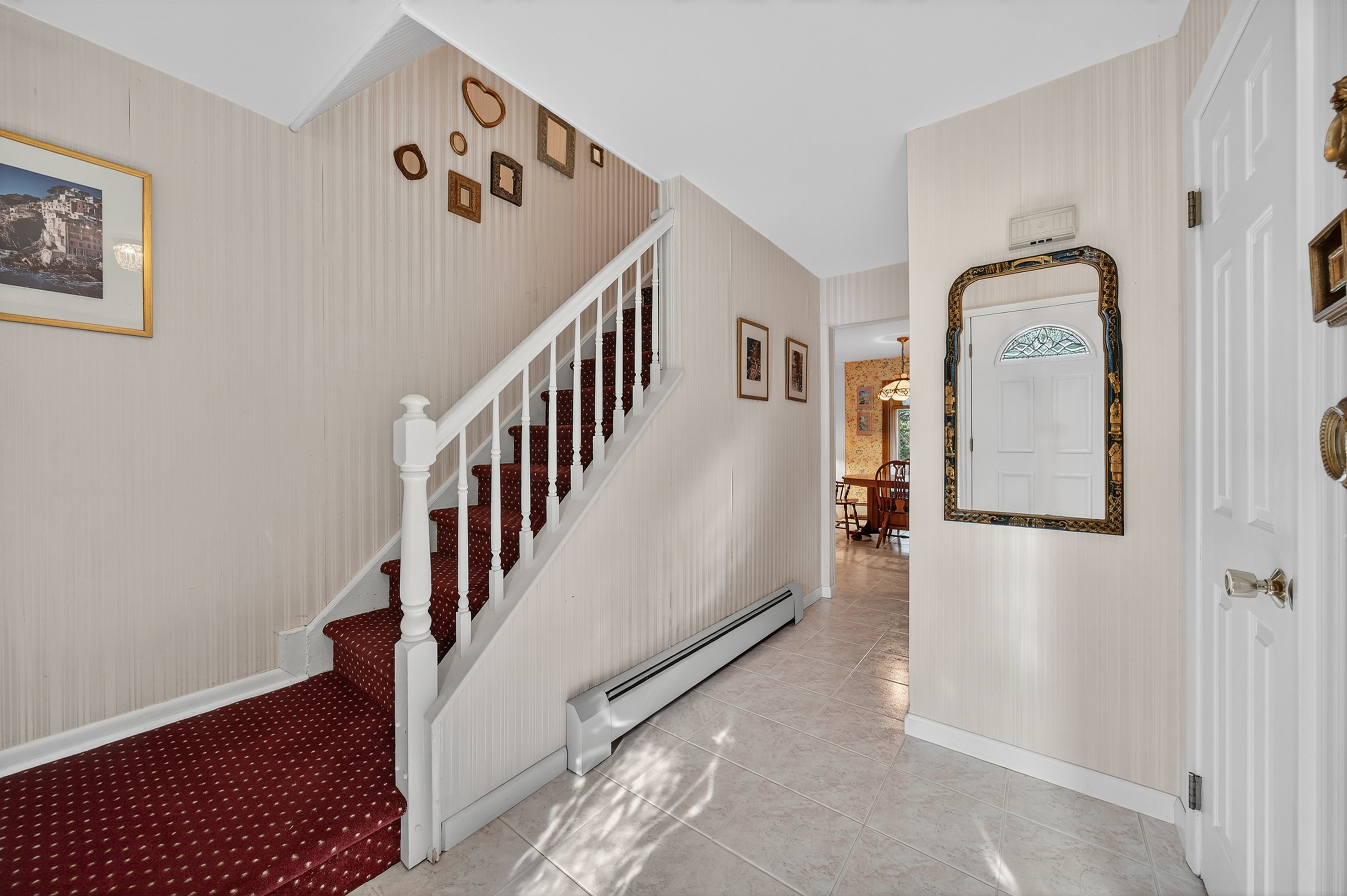 Monroe, New York, 10950, United States, 5 Bedrooms Bedrooms, ,3 BathroomsBathrooms,Residential,For Sale,1976155