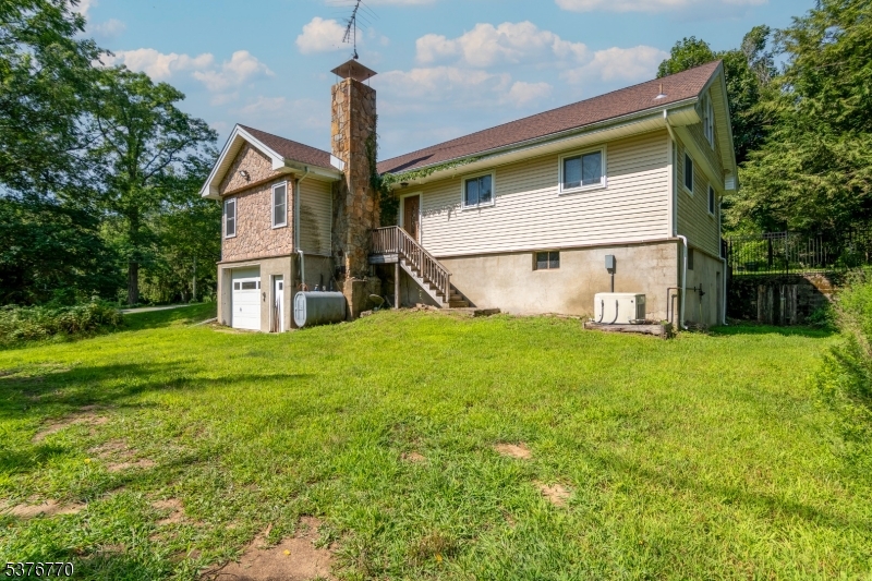 Harmony Twp., New Jersey, 07882, United States, 3 Bedrooms Bedrooms, ,2 BathroomsBathrooms,Residential,For Sale,1912629