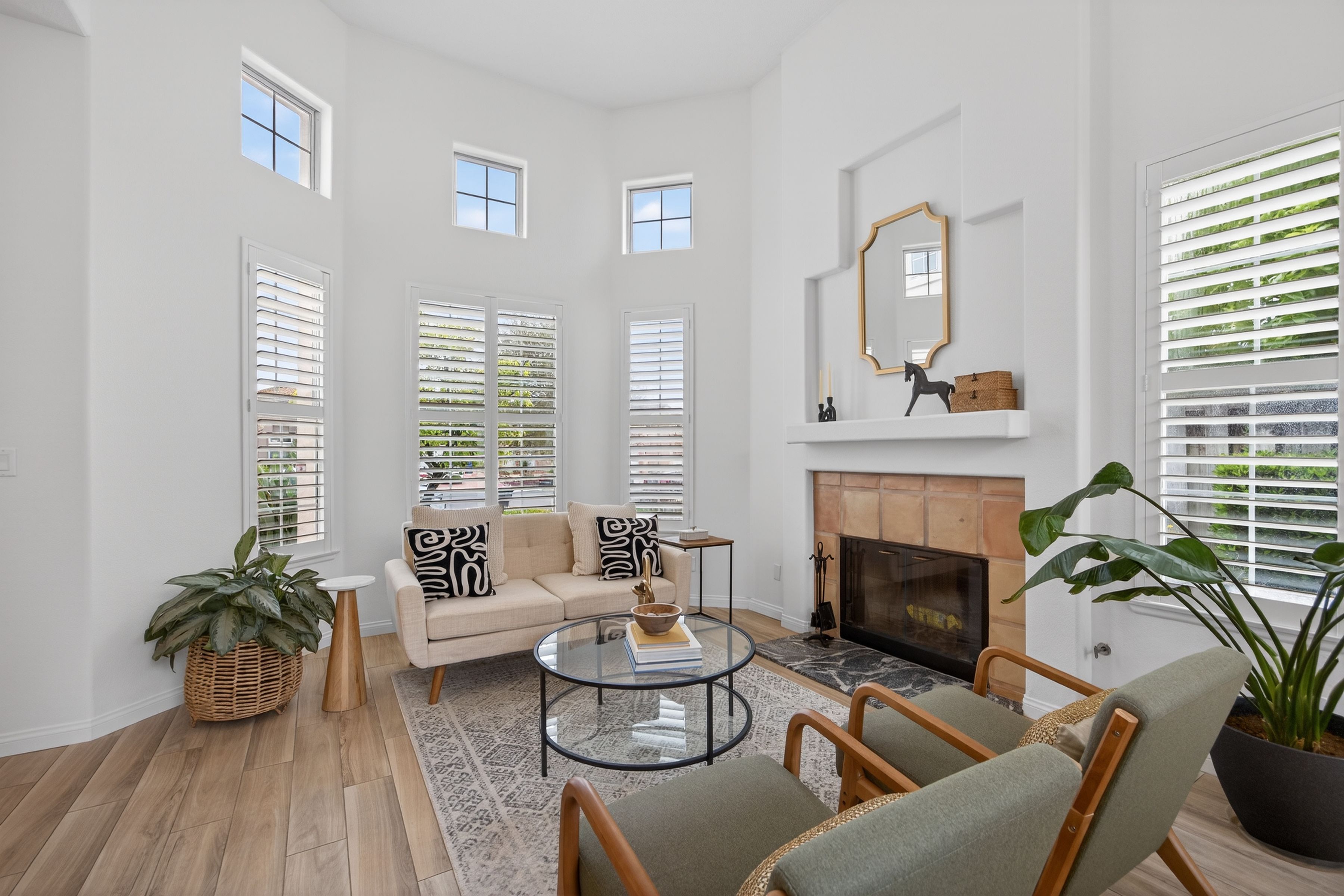  26607 Marigold Court, Calabasas - 物件實景