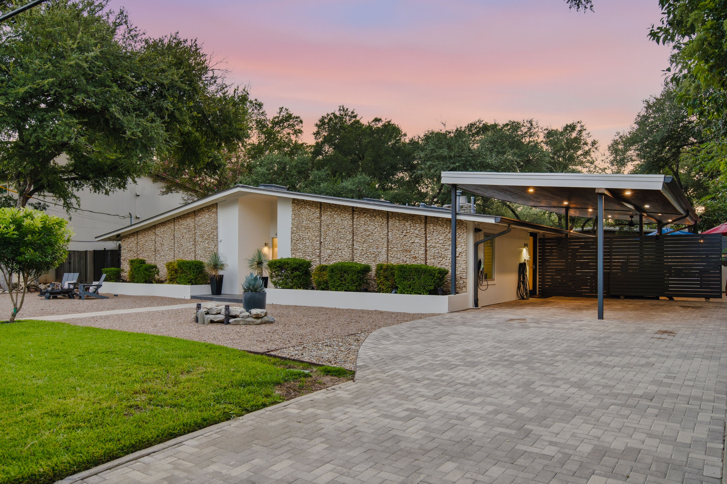  412 Ridgewood Rd, West Lake Hills - 物件實景