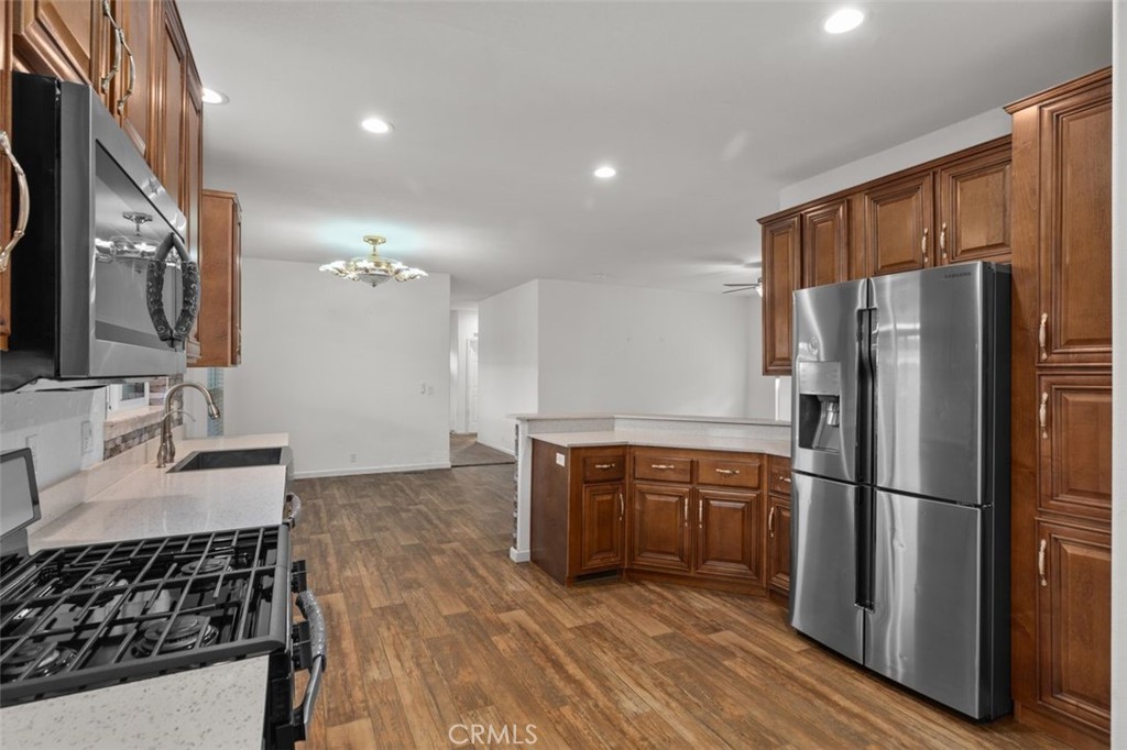 Long Beach, California, 90810, United States, 3 Bedrooms Bedrooms, ,2 BathroomsBathrooms,Residential,For Sale,1828564