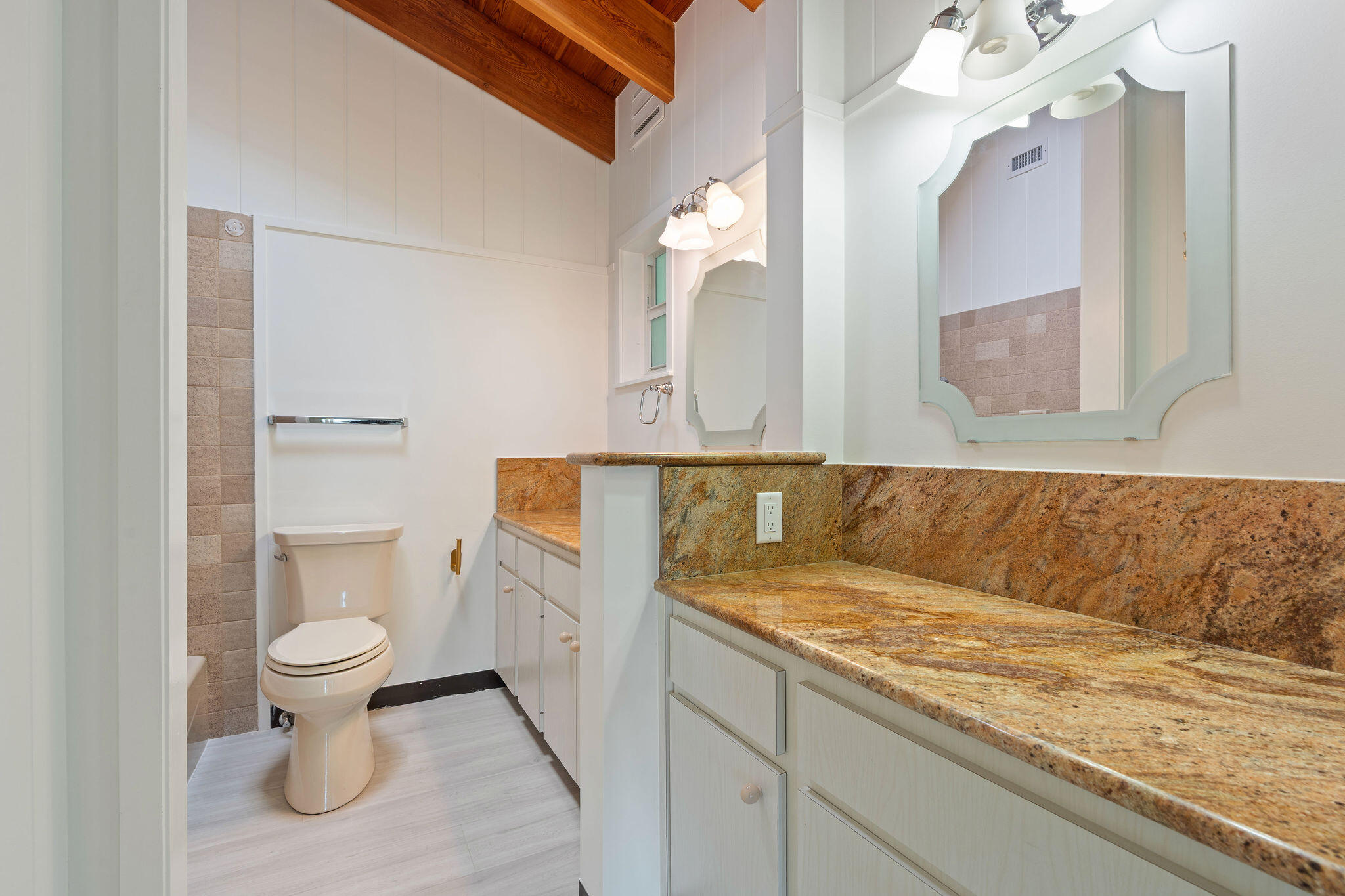 Tavernier, Florida, 33036, United States, 3 Bedrooms Bedrooms, ,3 BathroomsBathrooms,Residential,For Sale,2003295