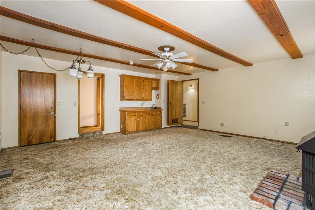 Crestline, California, 92325, United States, 3 Bedrooms Bedrooms, ,4 BathroomsBathrooms,Residential,For Sale,1836283
