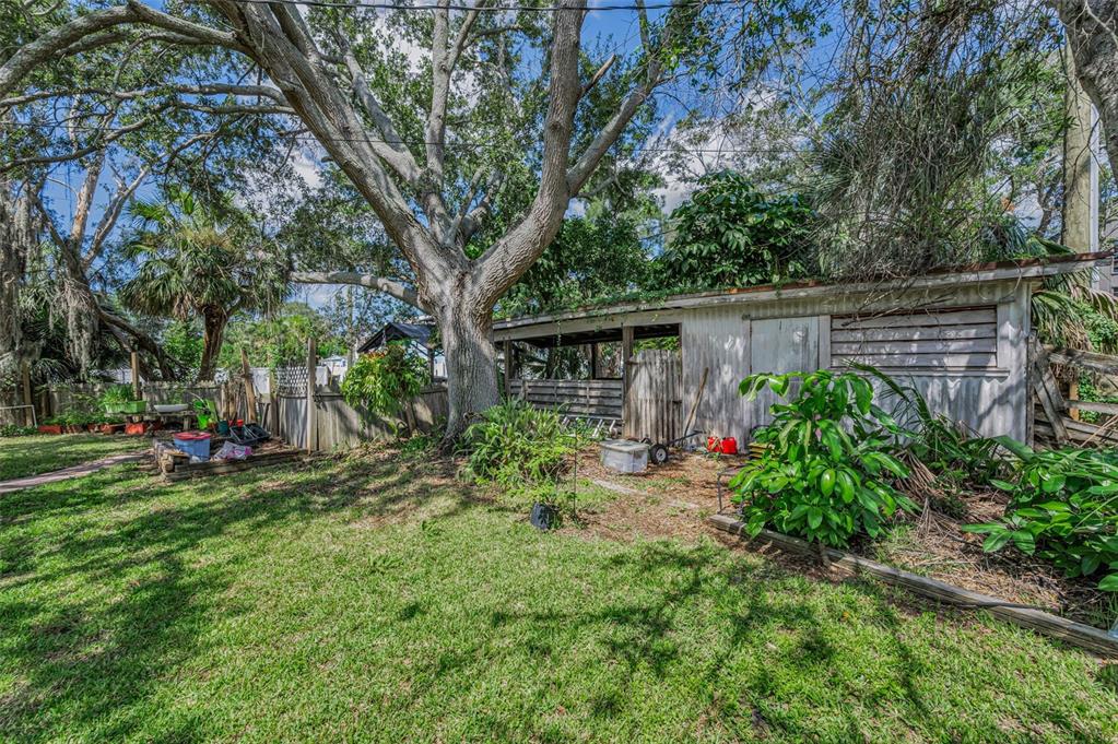St Petersburg, Florida, 33707, United States, 2 Bedrooms Bedrooms, ,2 BathroomsBathrooms,Residential,For Sale,1926167