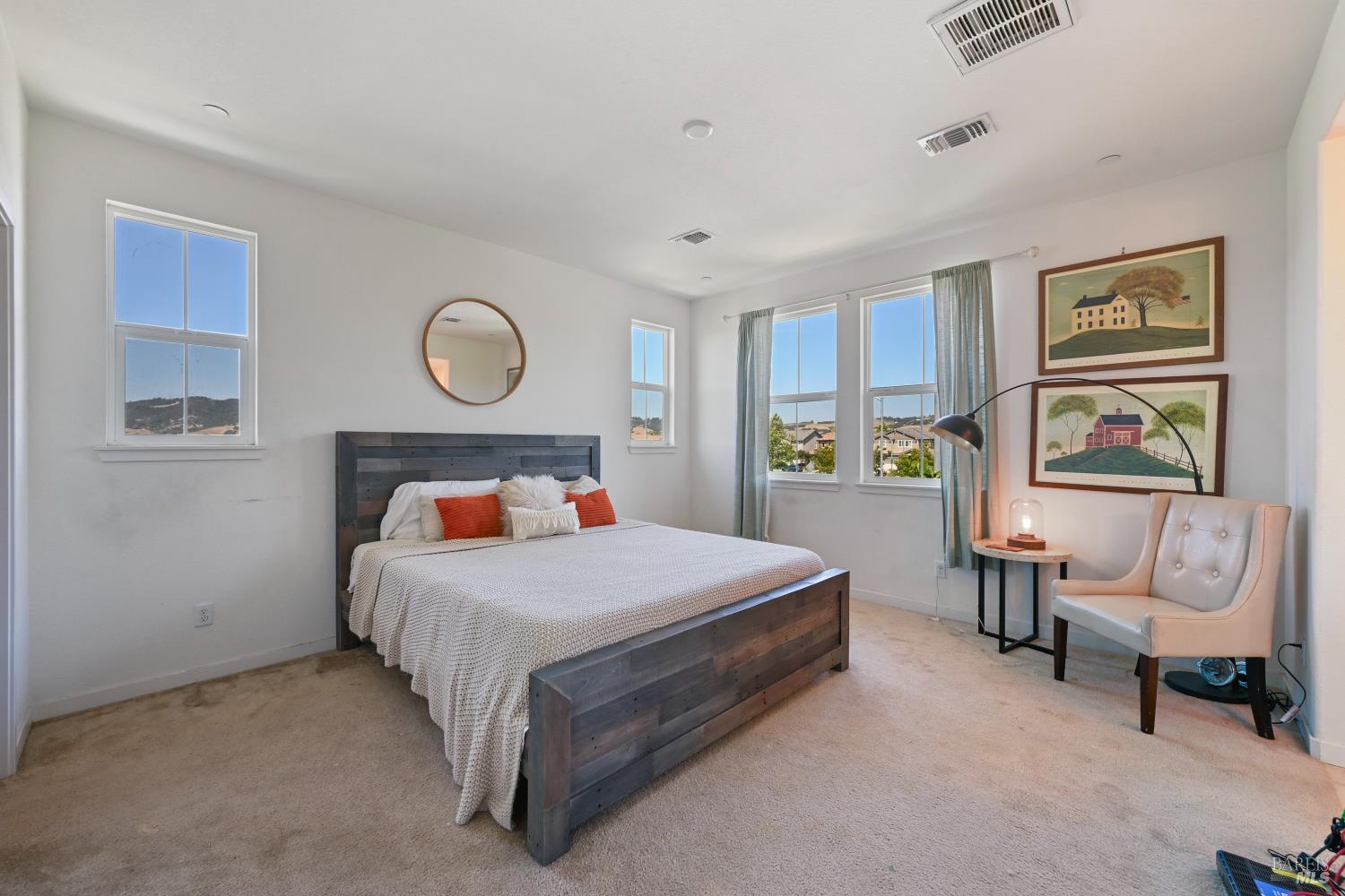 Rohnert Park, California, 94928, United States, 3 Bedrooms Bedrooms, ,3 BathroomsBathrooms,Residential,For Sale,1925027