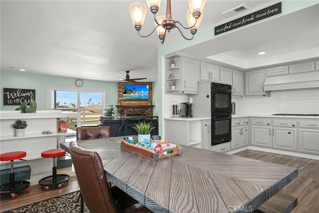 Oxnard, California, 93035, United States, ,Residential,For Sale,1991786