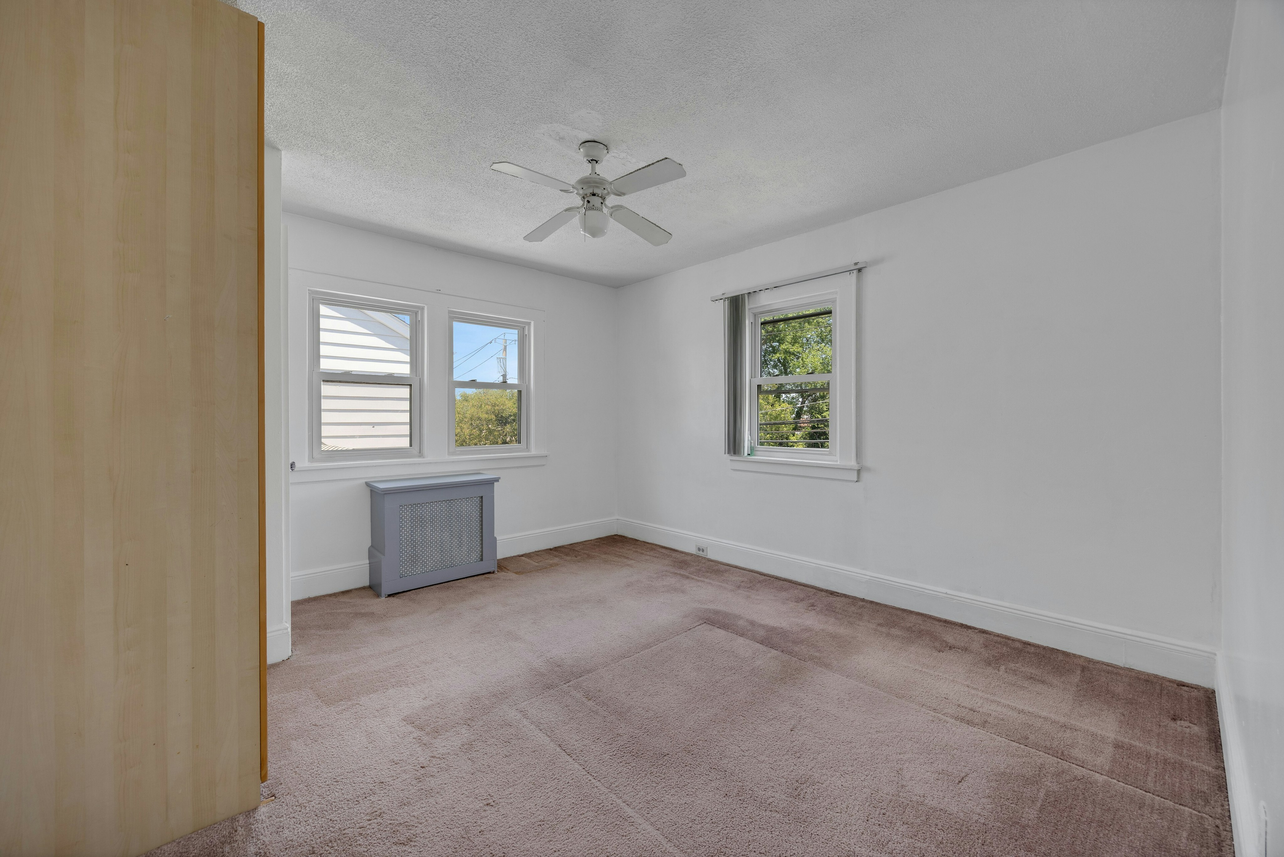  28 Sylvan Avenue, Bergenfield, NJ 07621 - 物件實景