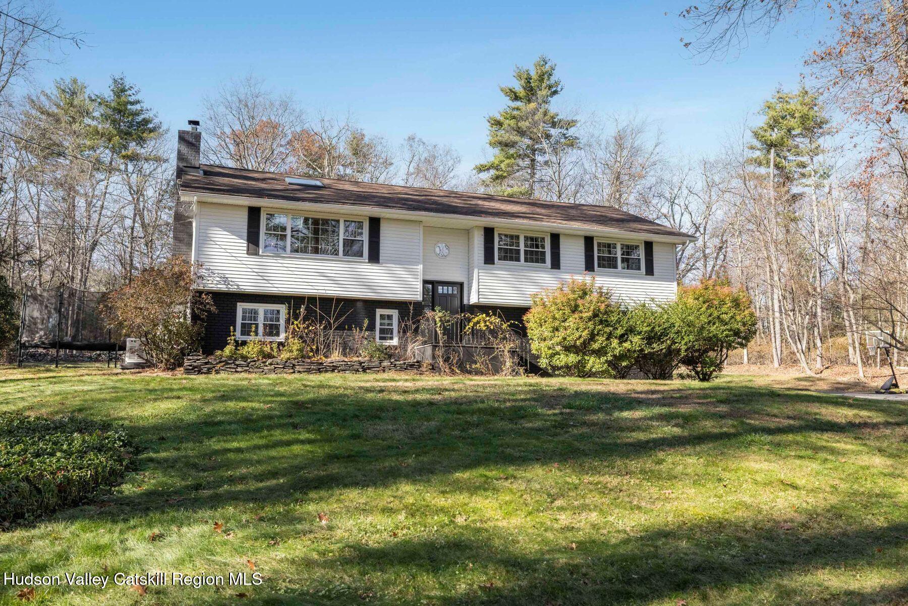 Woodstock, New York, 12498, United States, 3 Bedrooms Bedrooms, ,3 BathroomsBathrooms,Residential,For Sale,2002199