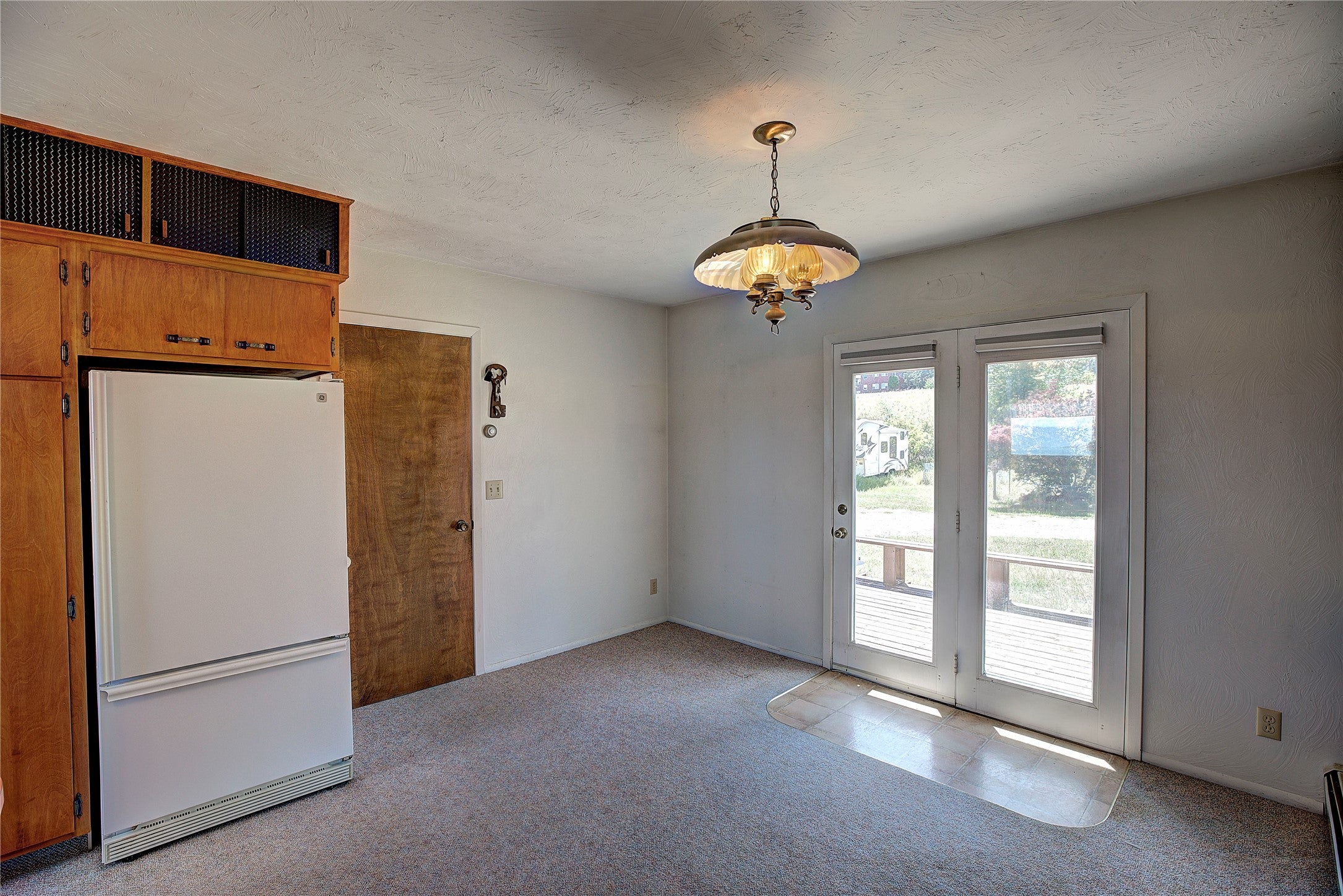 Polson, Montana, 59860, United States, 3 Bedrooms Bedrooms, ,2 BathroomsBathrooms,Residential,For Sale,1827901